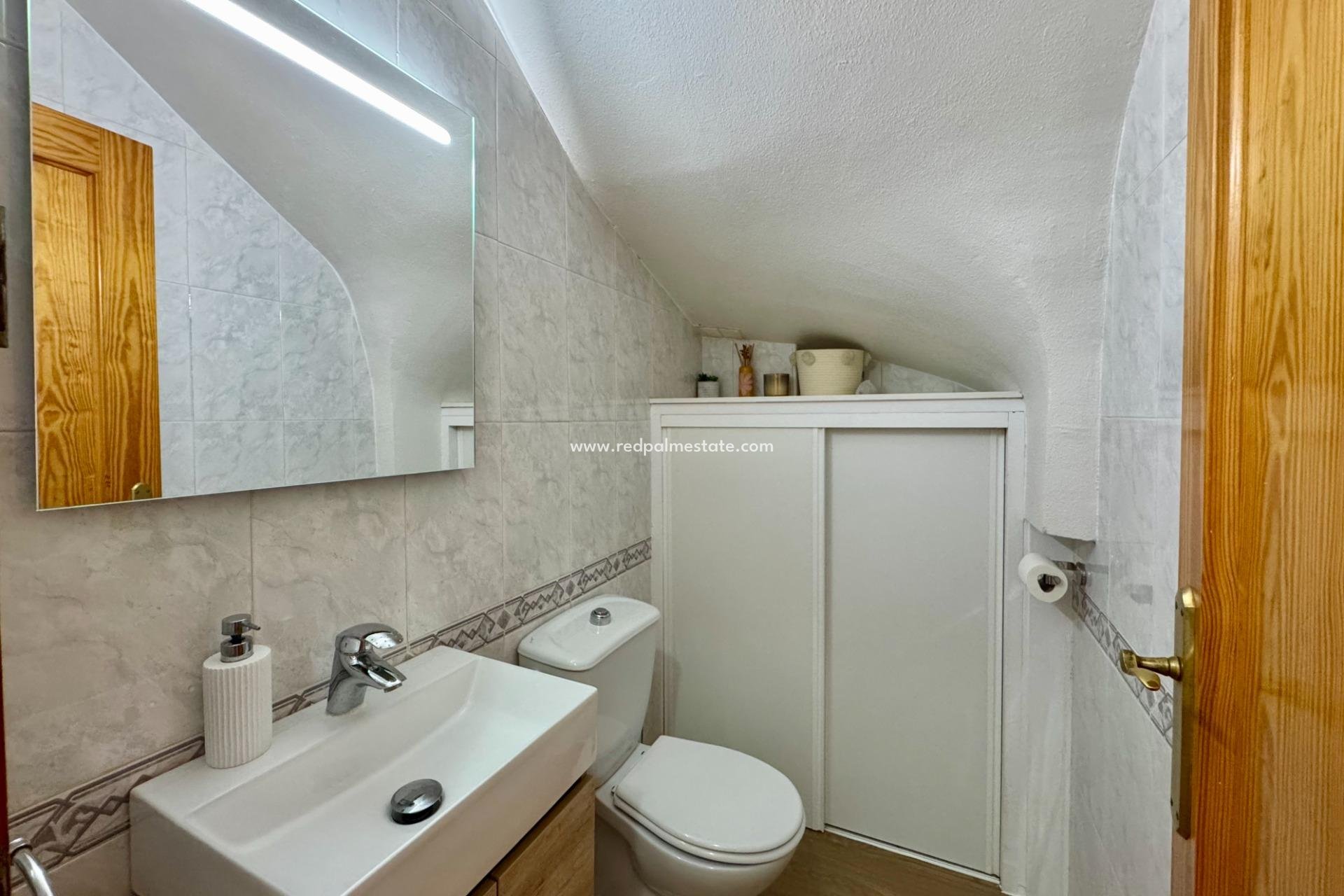 Revente - Maison de ville -
Orihuela Costa - Villamartín