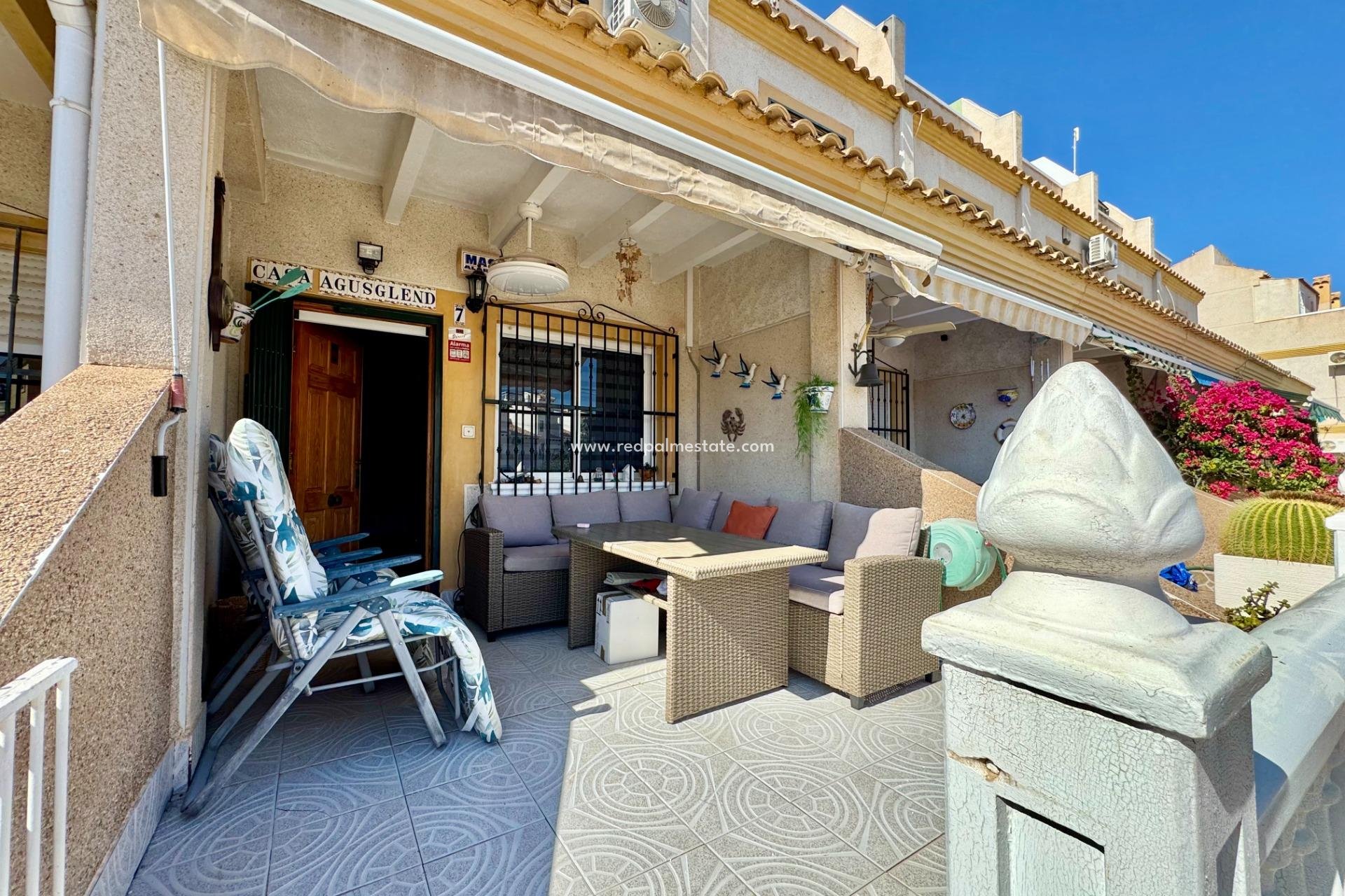 Revente - Maison de ville -
Orihuela Costa - Villamartín