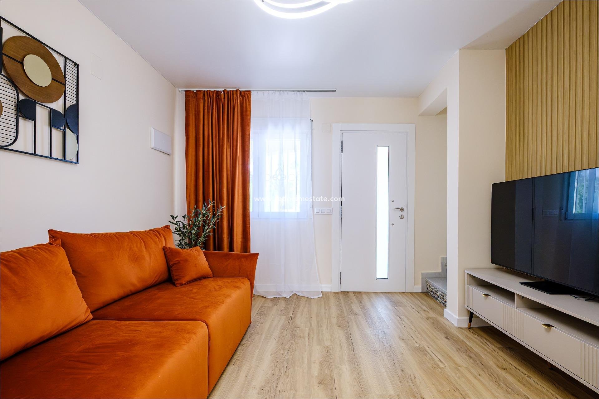Revente - Maison de ville -
Orihuela Costa - Villamartín