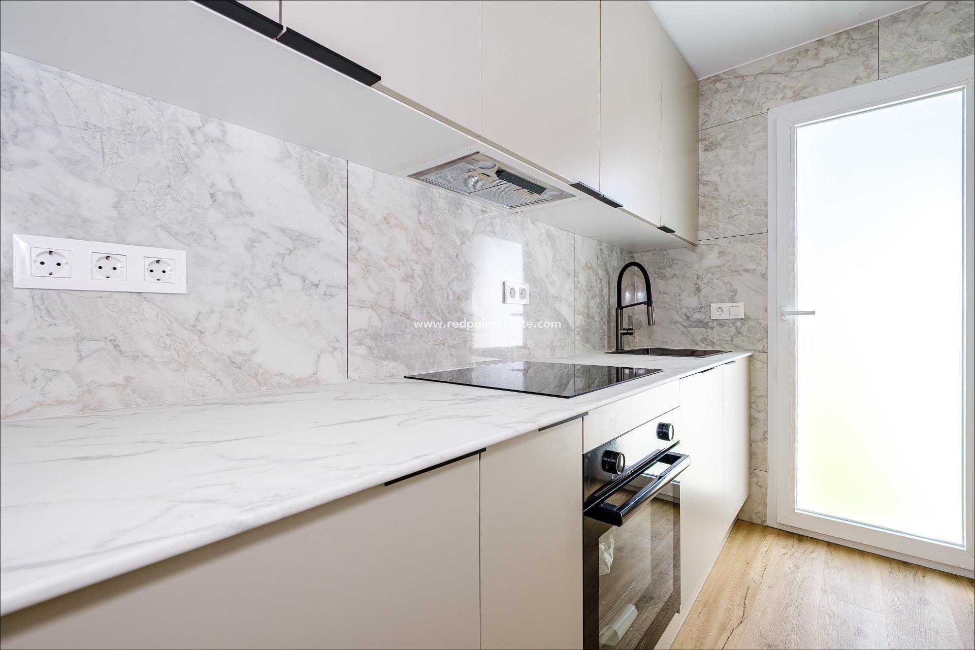 Revente - Maison de ville -
Orihuela Costa - Villamartín