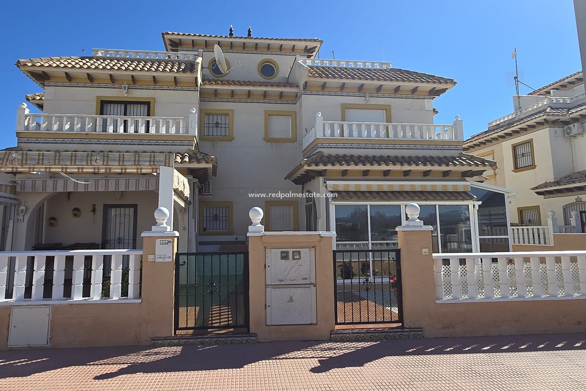 Revente - Maison de ville -
Orihuela Costa