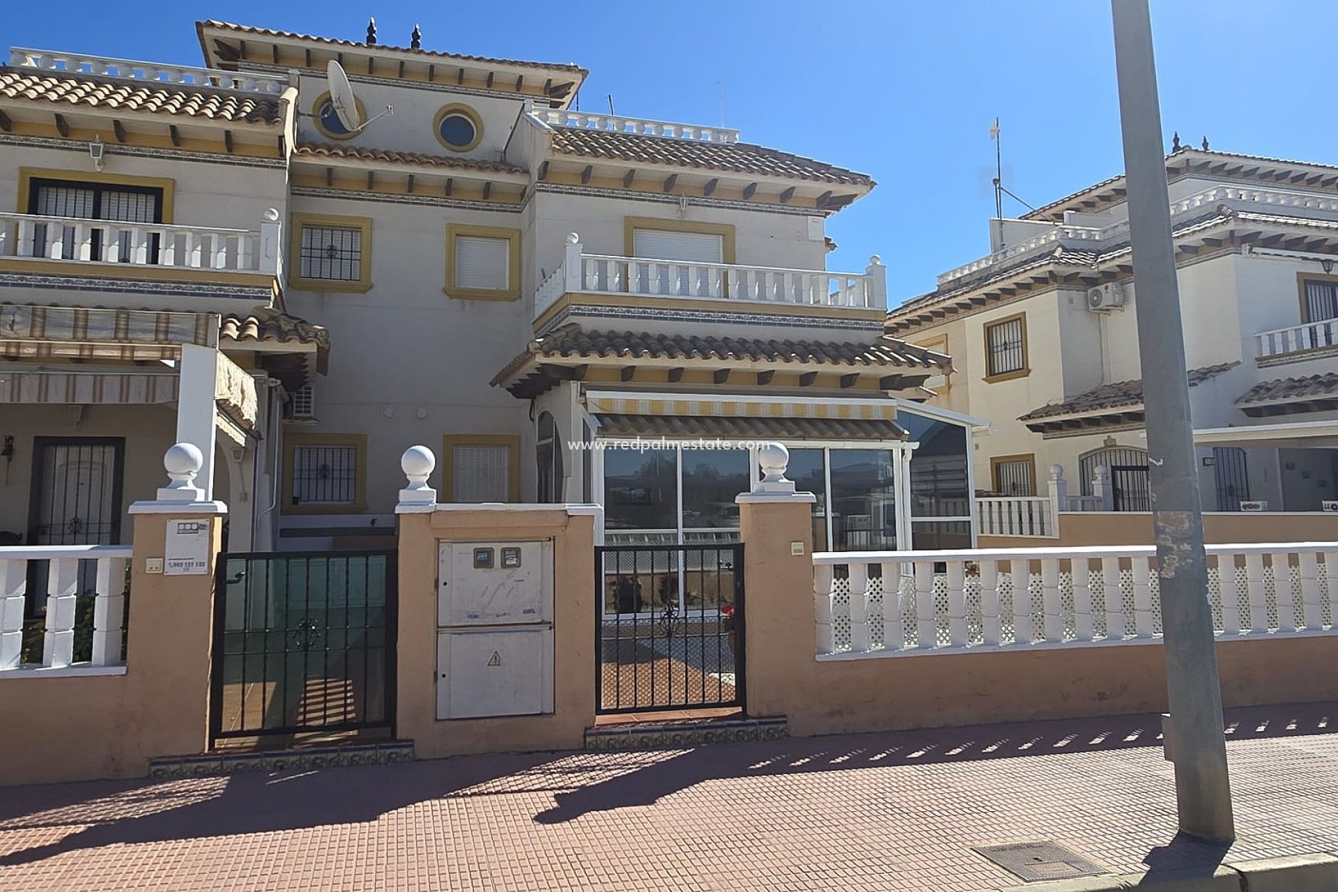 Revente - Maison de ville -
Orihuela Costa