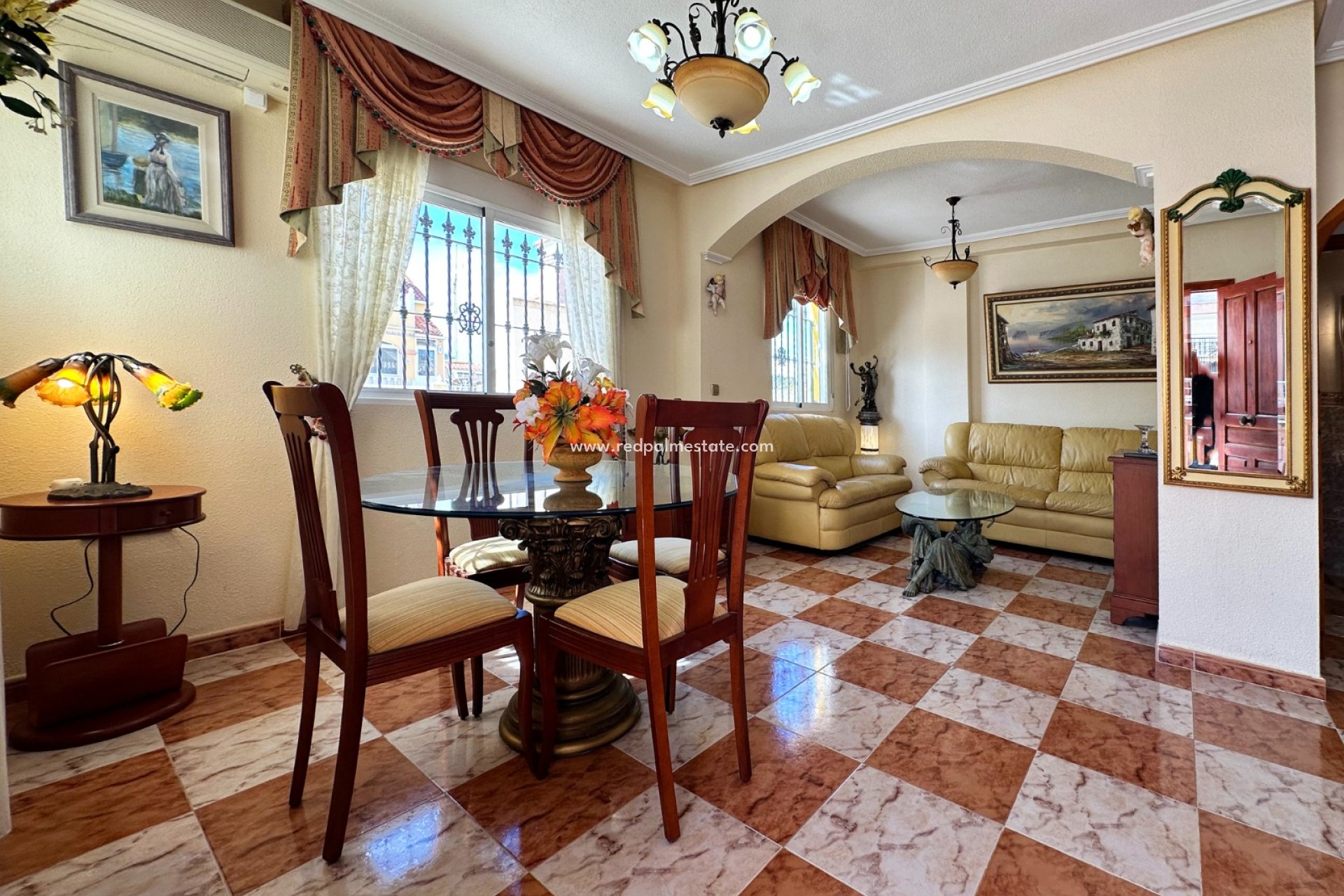 Revente - Maison de ville -
Orihuela Costa