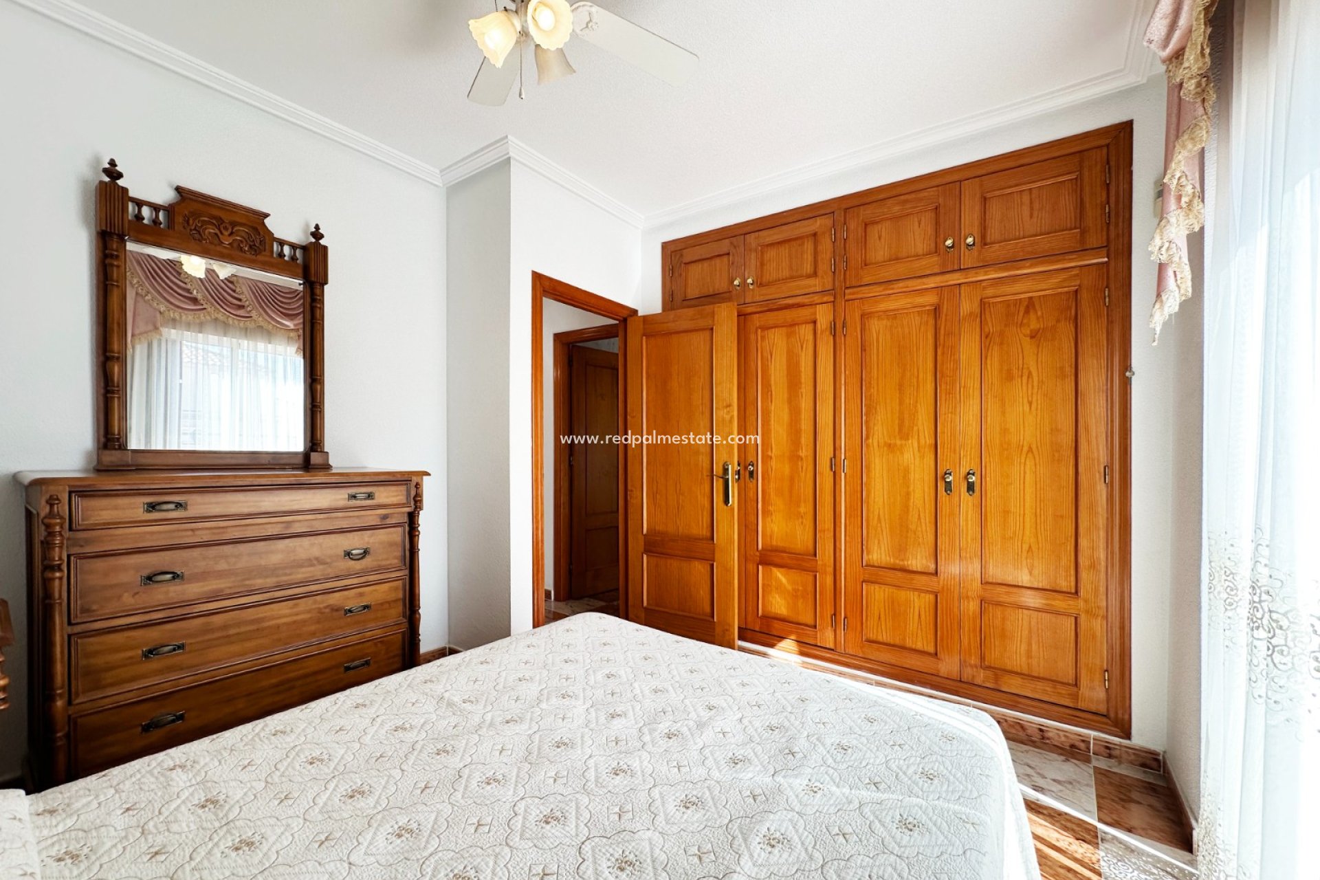 Revente - Maison de ville -
Orihuela Costa