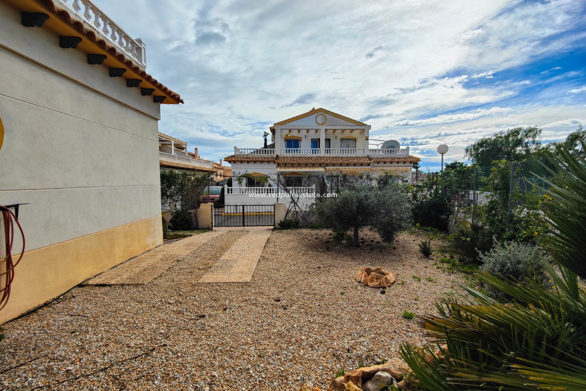 Revente - Maison de ville -
Orihuela Costa