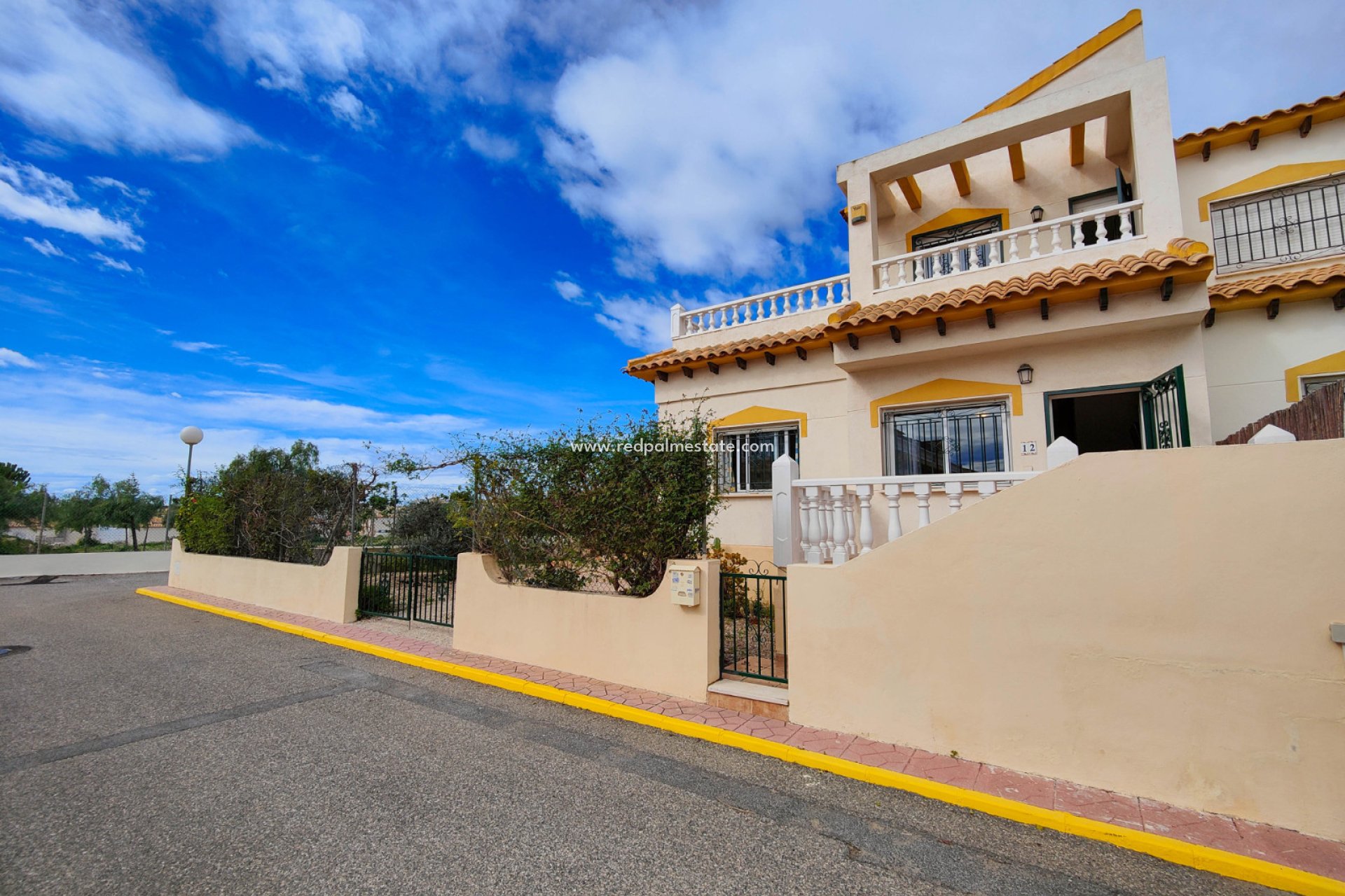 Revente - Maison de ville -
Orihuela Costa