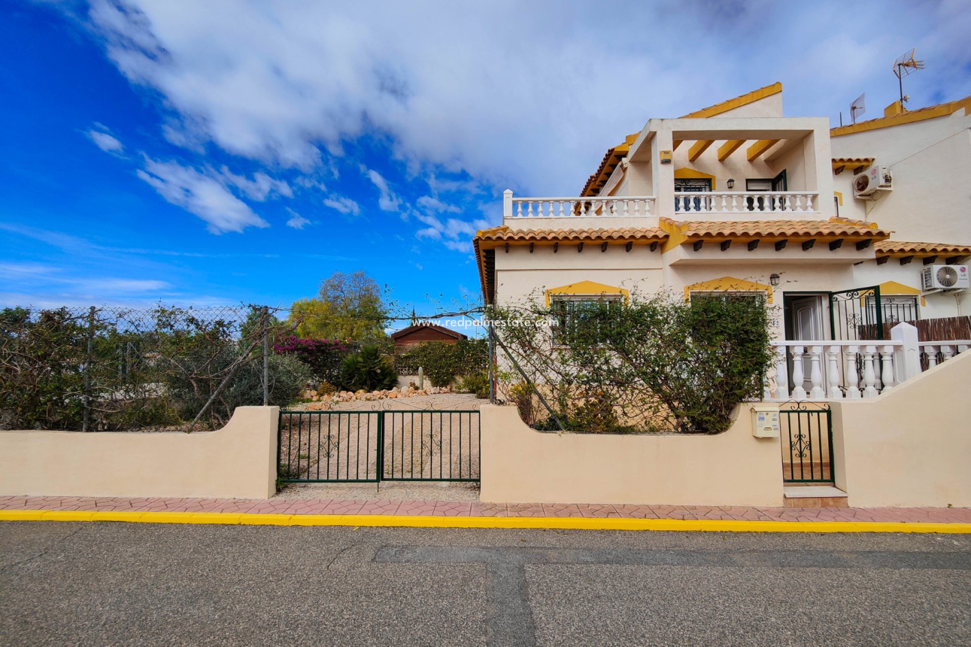 Revente - Maison de ville -
Orihuela Costa