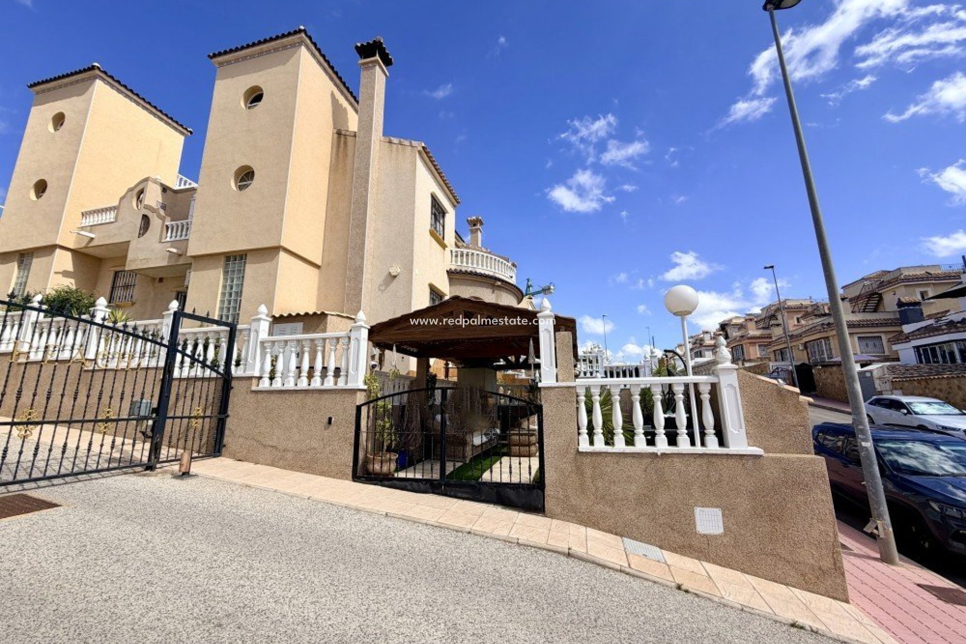 Revente - Maison de ville -
Orihuela Costa