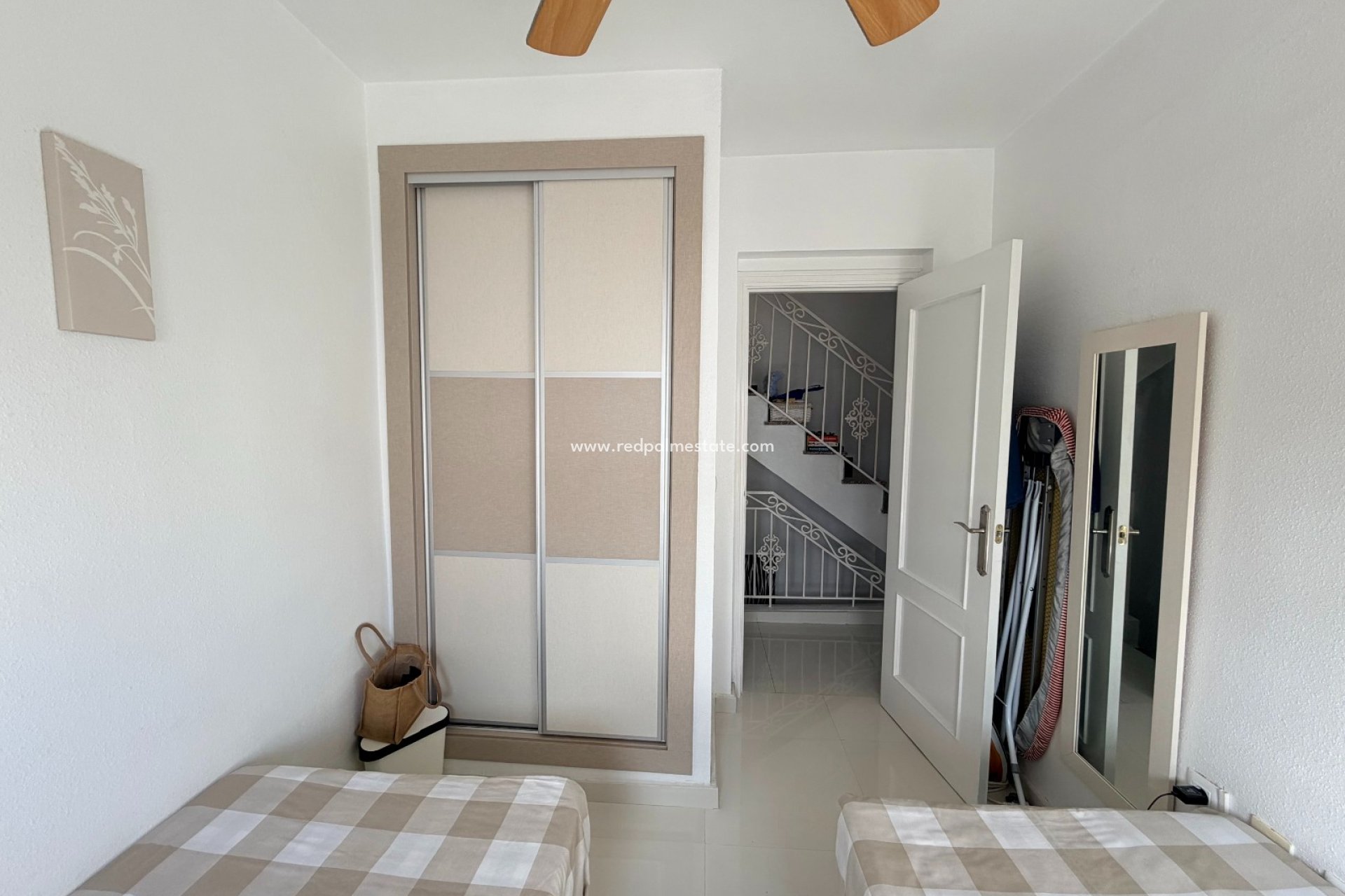 Revente - Maison de ville -
Orihuela - Inland