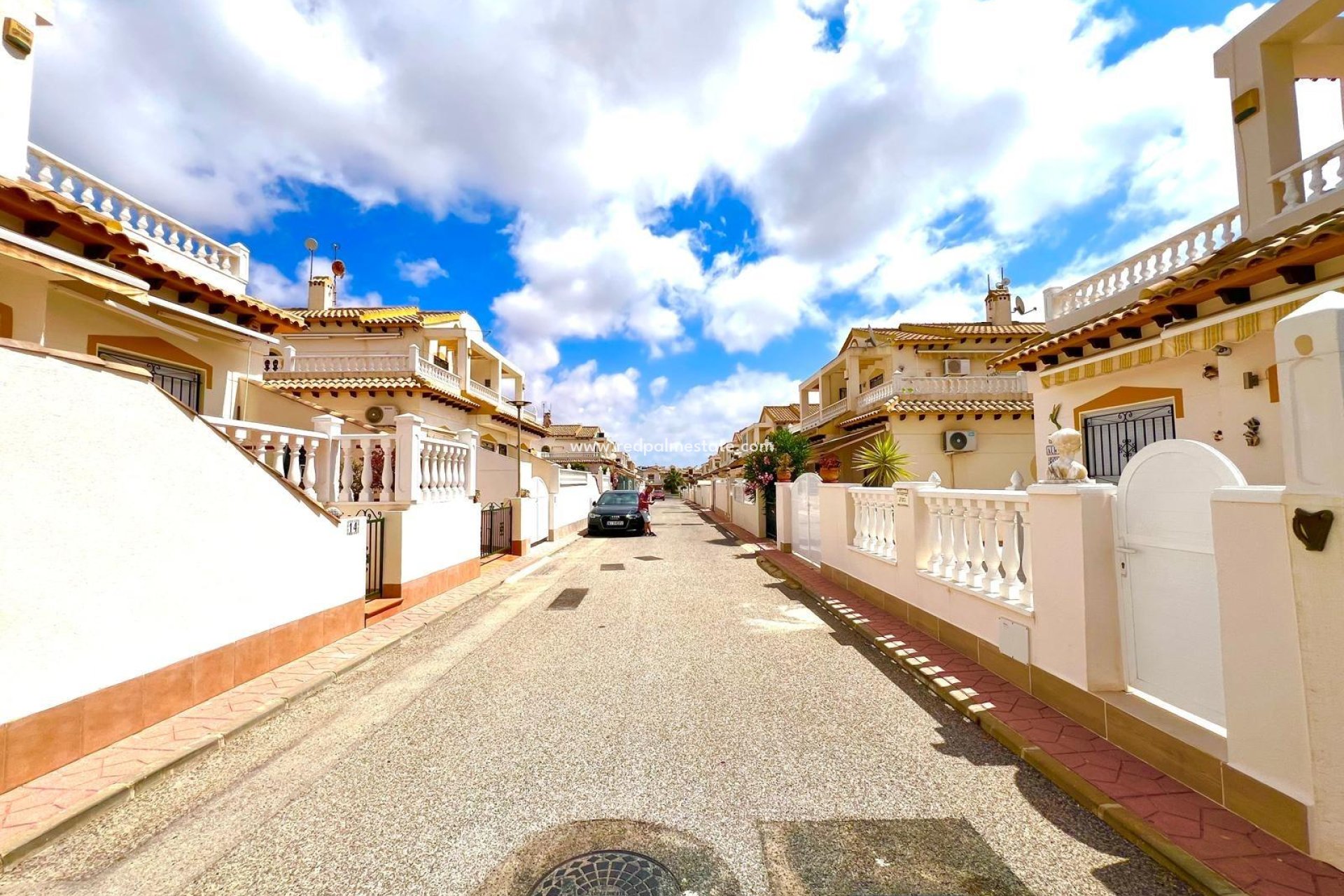 Revente - Maison de ville -
Orihuela - La Florida