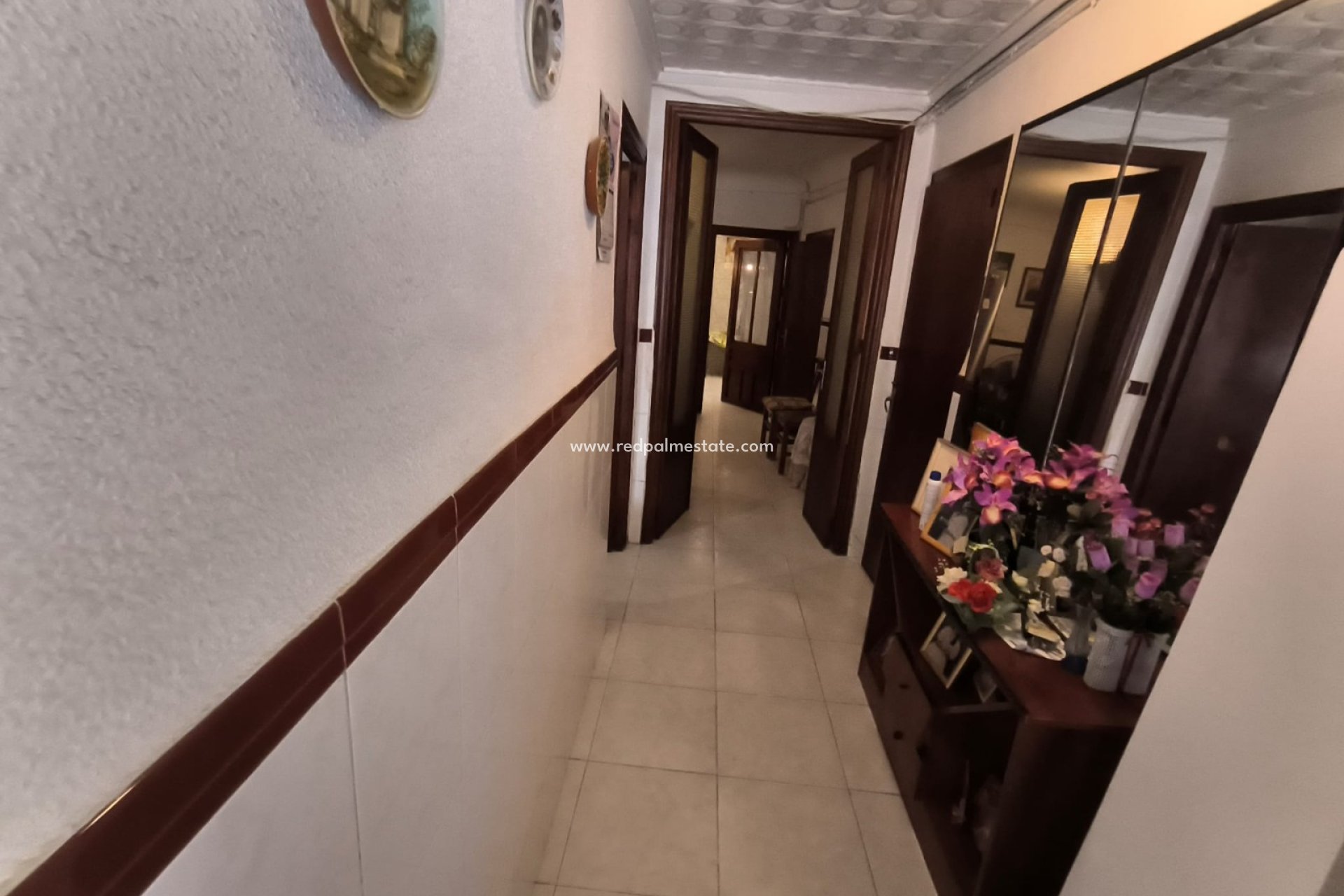 Revente - Maison de ville -
Pinoso - Inland
