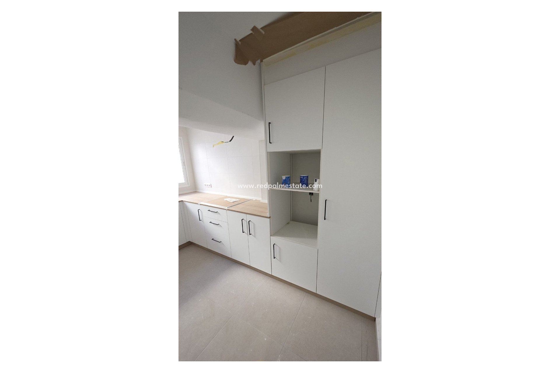 Revente - Maison de ville -
Pinoso - Inland