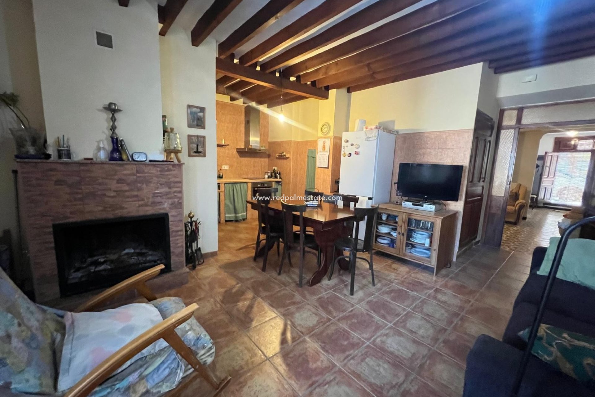 Revente - Maison de ville -
Pinoso - Inland