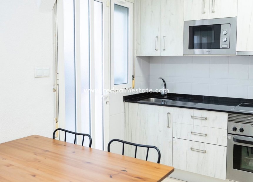 Revente - Maison de ville -
San Javier