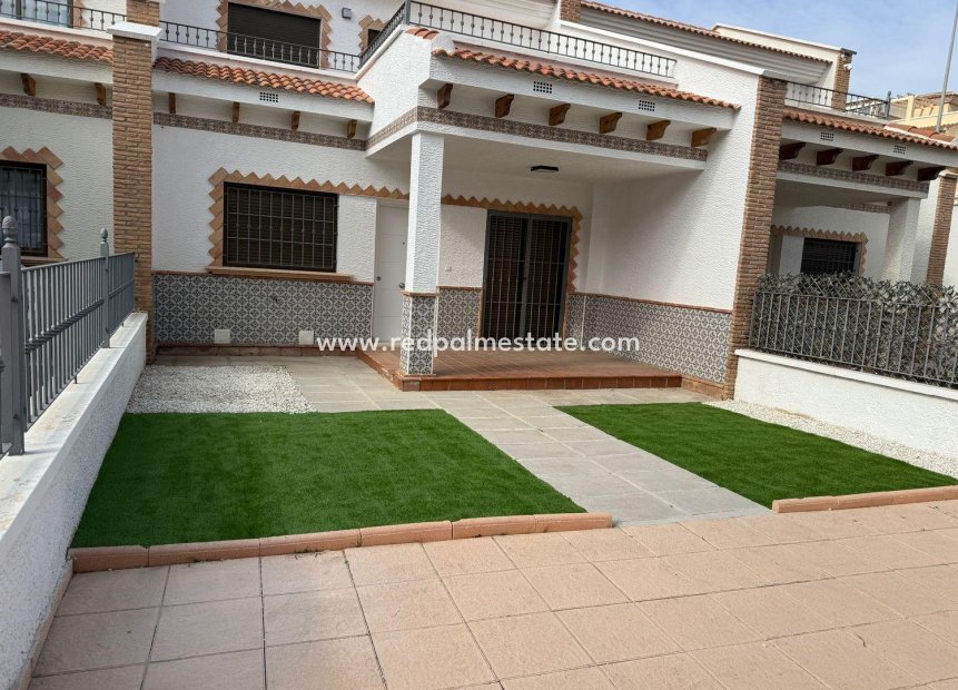 Revente - Maison de ville -
San Miguel de Salinas - Ciudad De Las Comunicaciones