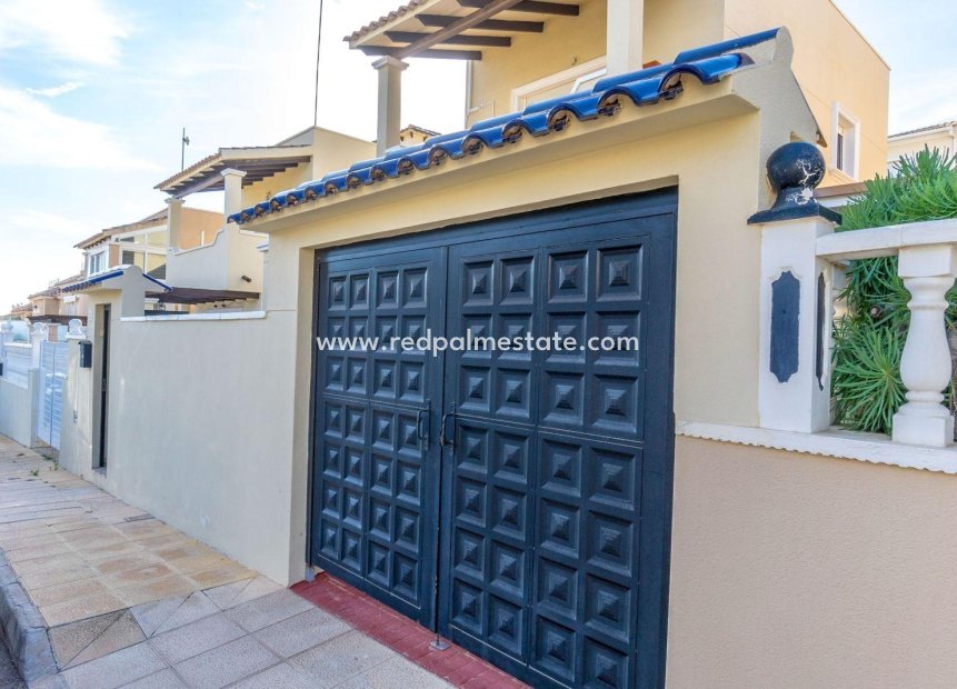 Revente - Maison de ville -
San Miguel de Salinas - El Galan