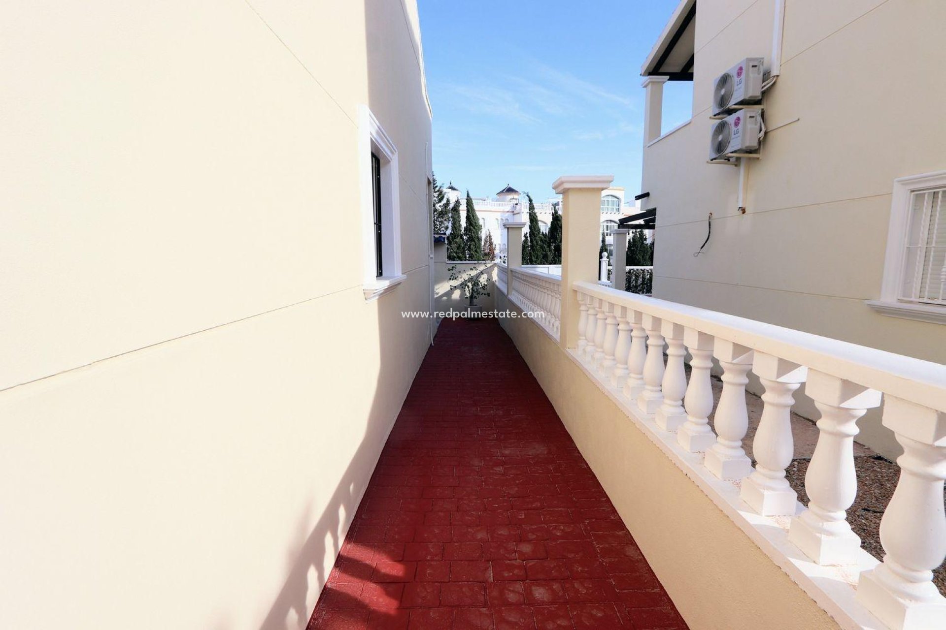 Revente - Maison de ville -
San Miguel de Salinas - El Galan