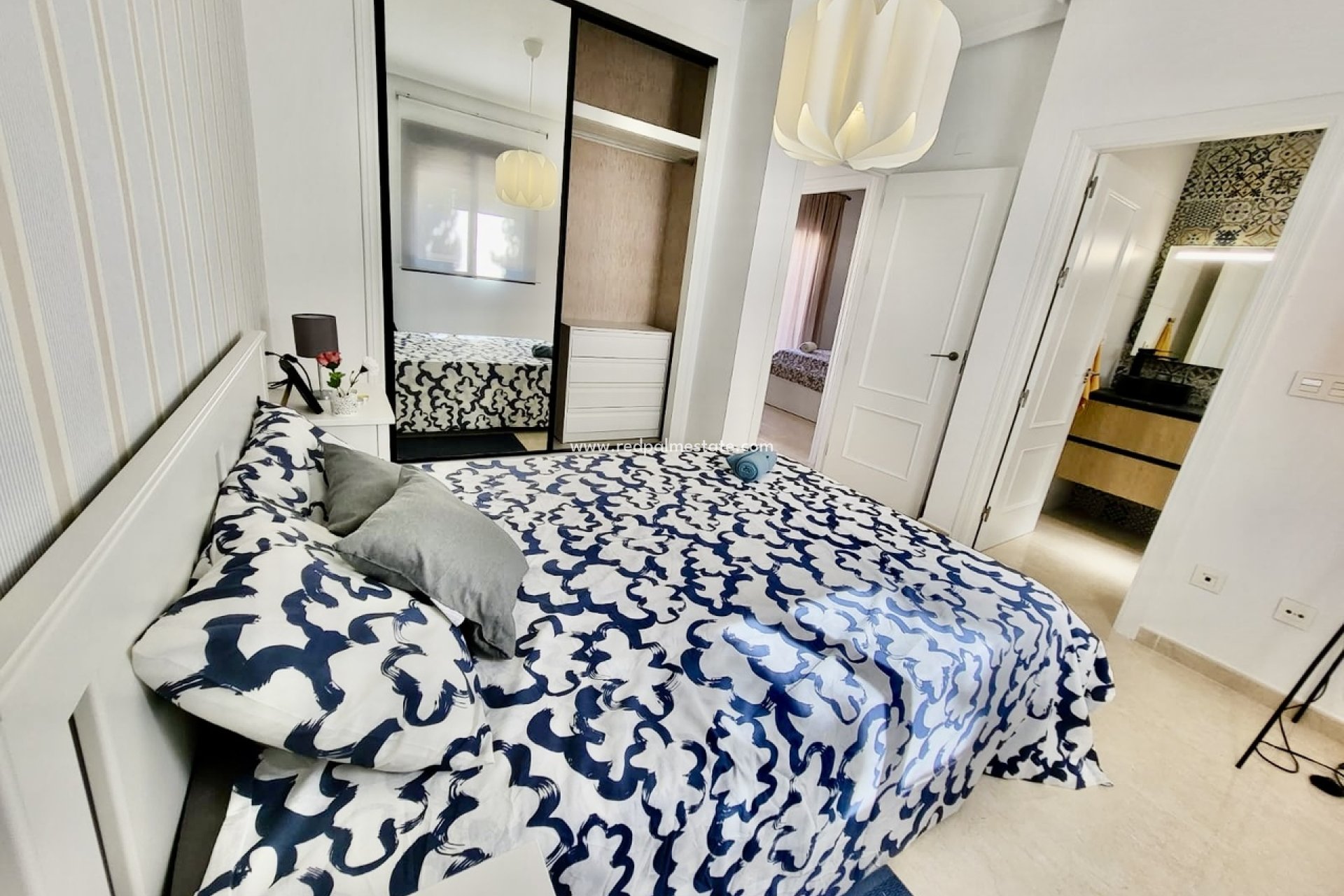 Revente - Maison de ville -
San Miguel de Salinas - Inland