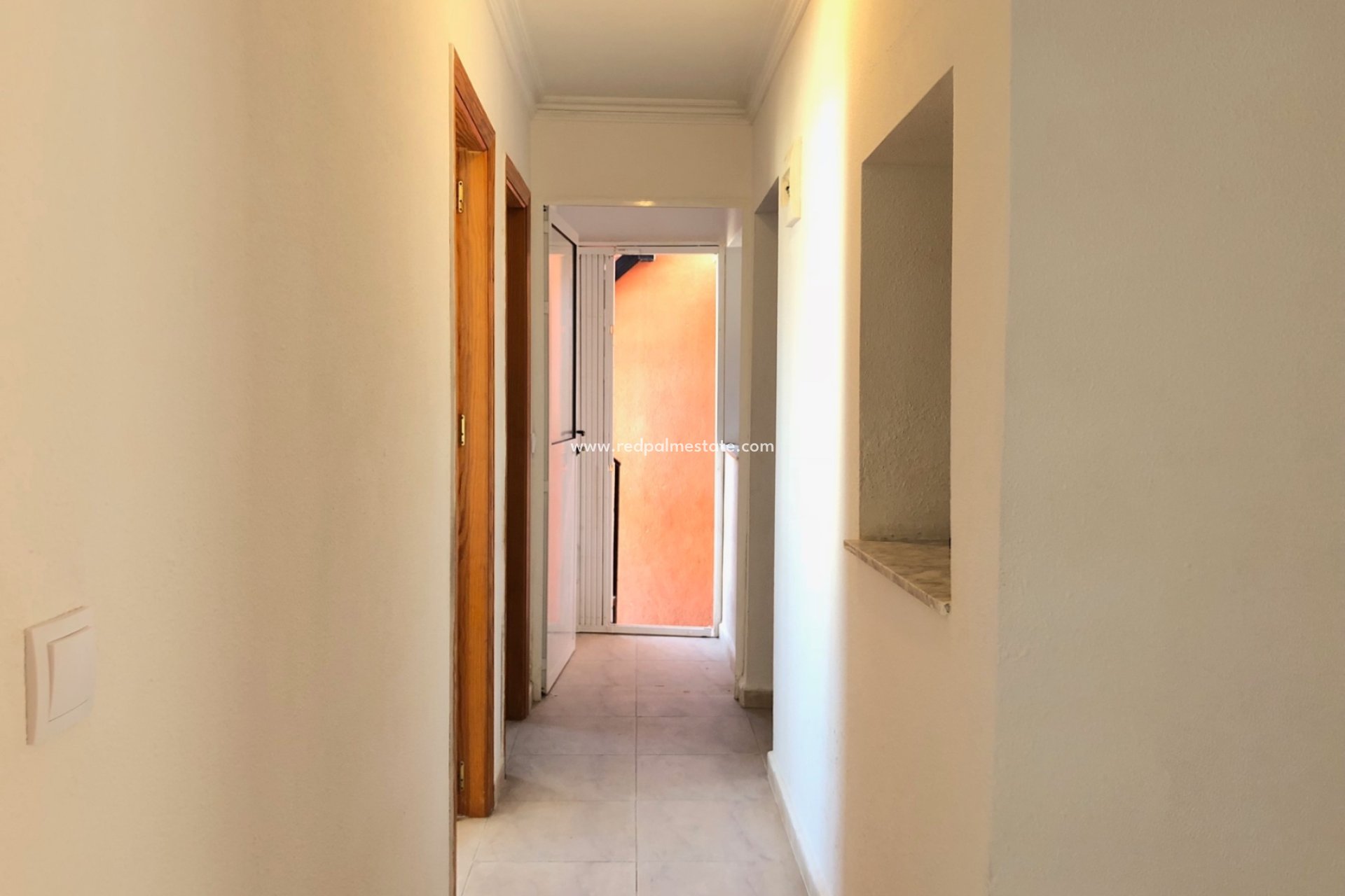 Revente - Maison de ville -
San Miguel de Salinas - Inland