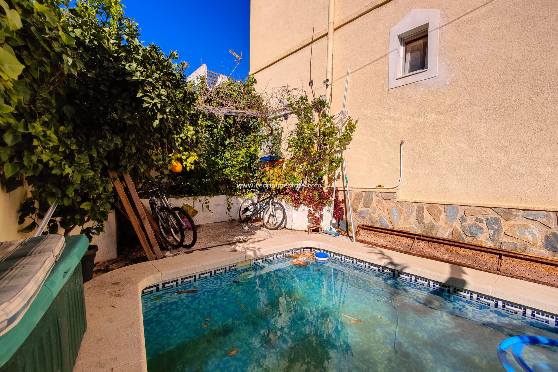 Revente - Maison de ville -
San Miguel de Salinas - Inland