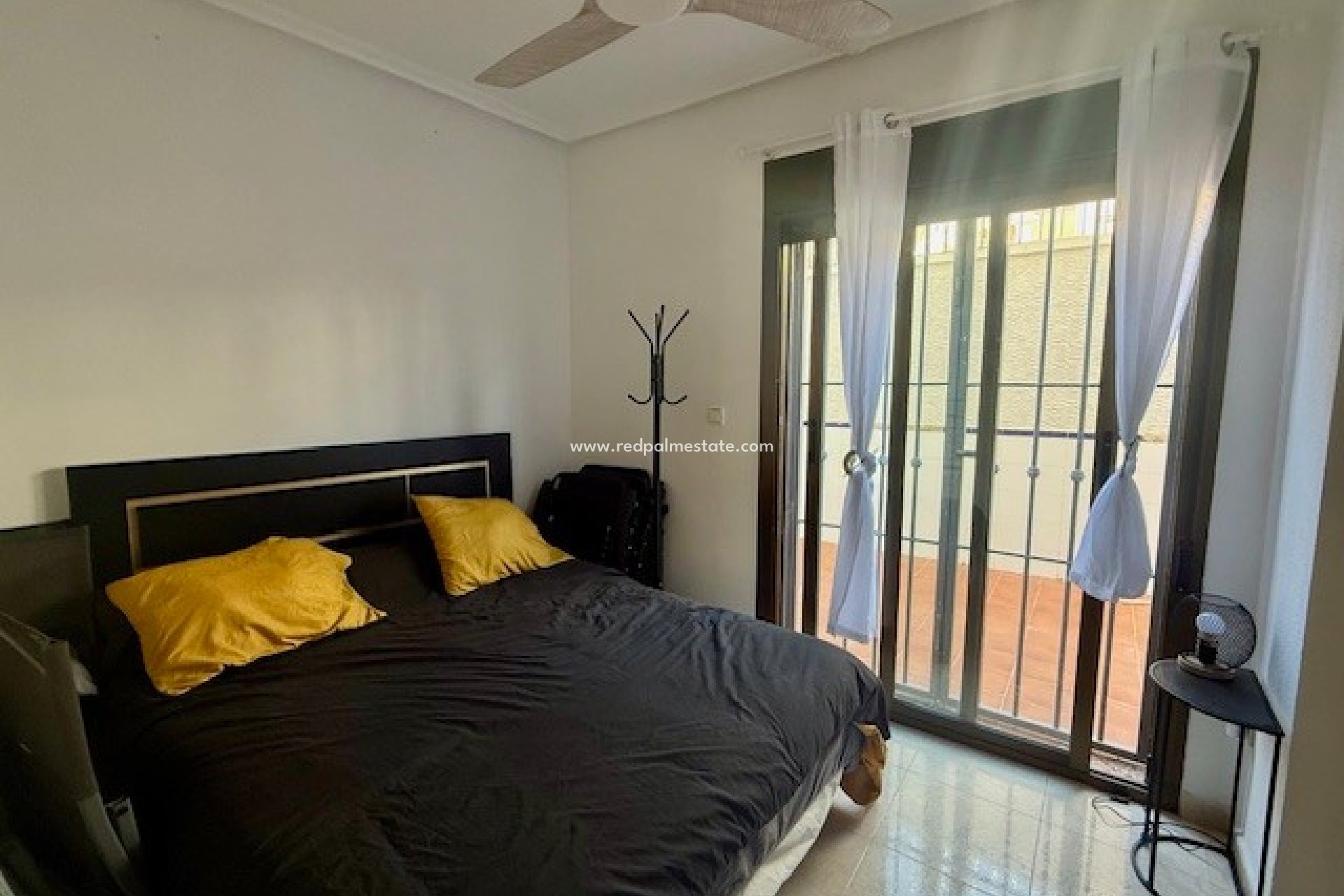 Revente - Maison de ville -
San Miguel de Salinas - Inland