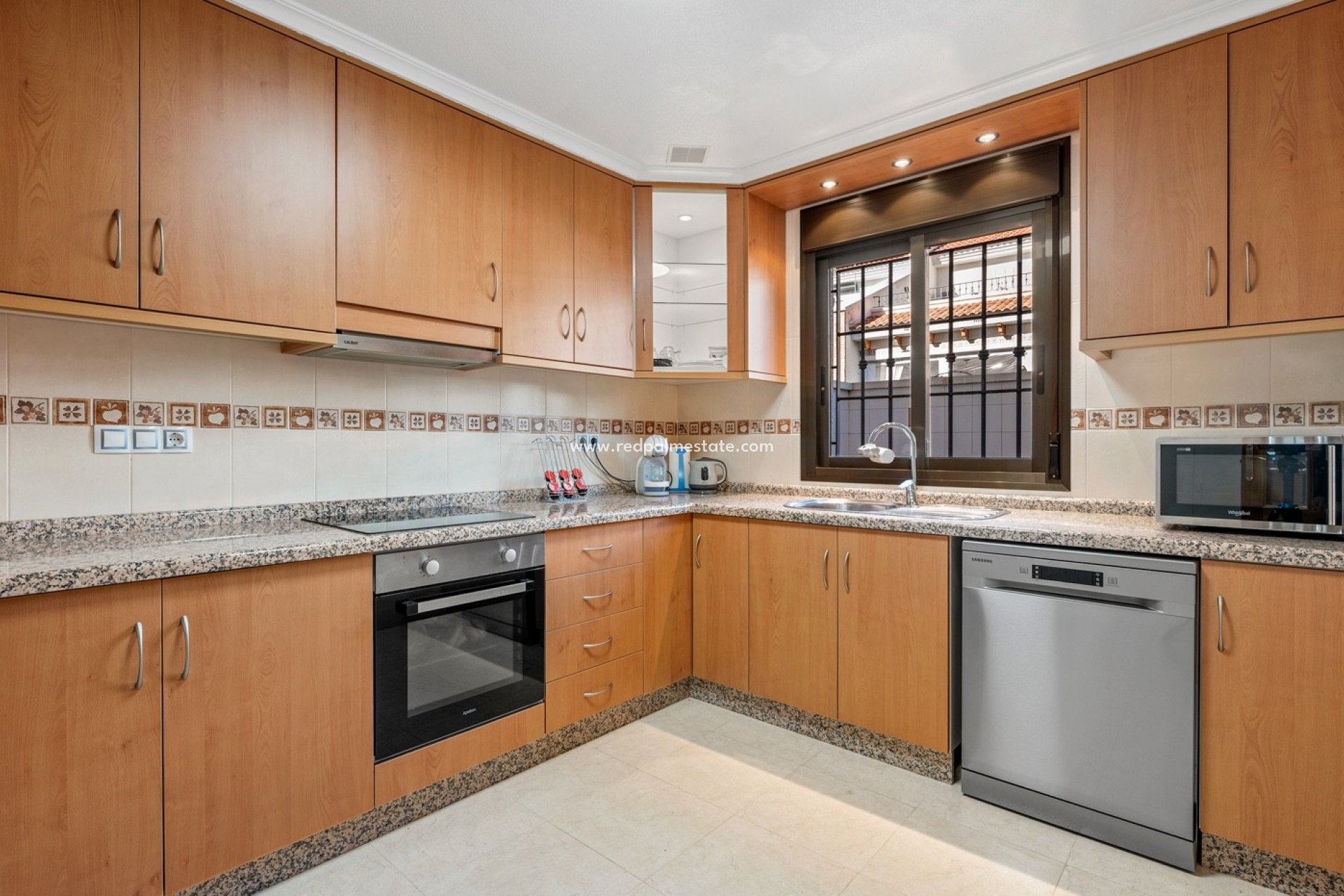 Revente - Maison de ville -
San Miguel de Salinas - Inland