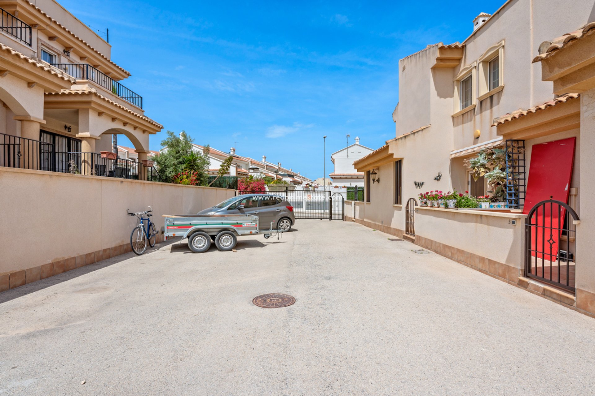 Revente - Maison de ville -
San Miguel de Salinas - Inland