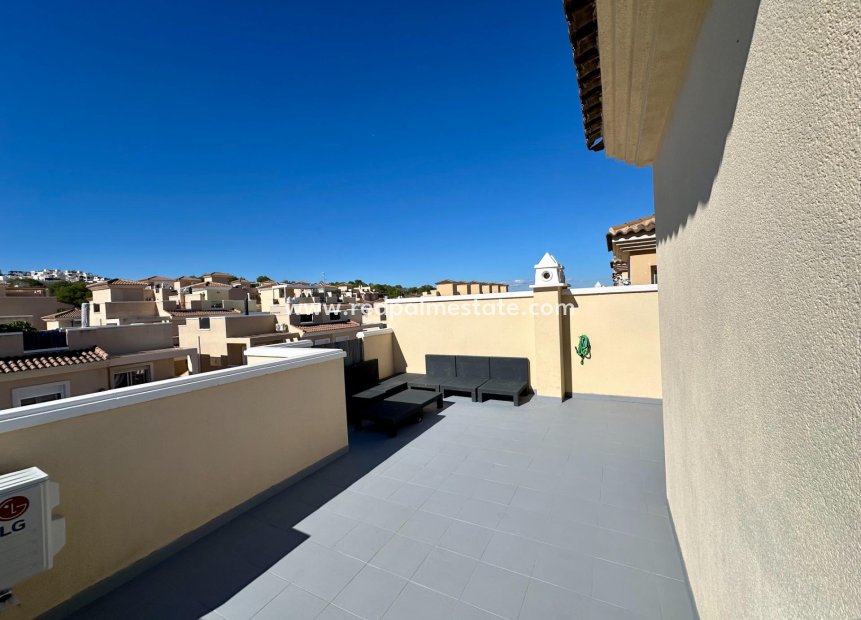 Revente - Maison de ville -
San Miguel de Salinas - Residencial Los Flamencos