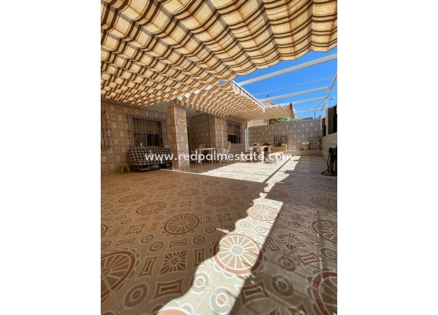 Revente - Maison de ville -
San Pedro del Pinatar - Lo pagan