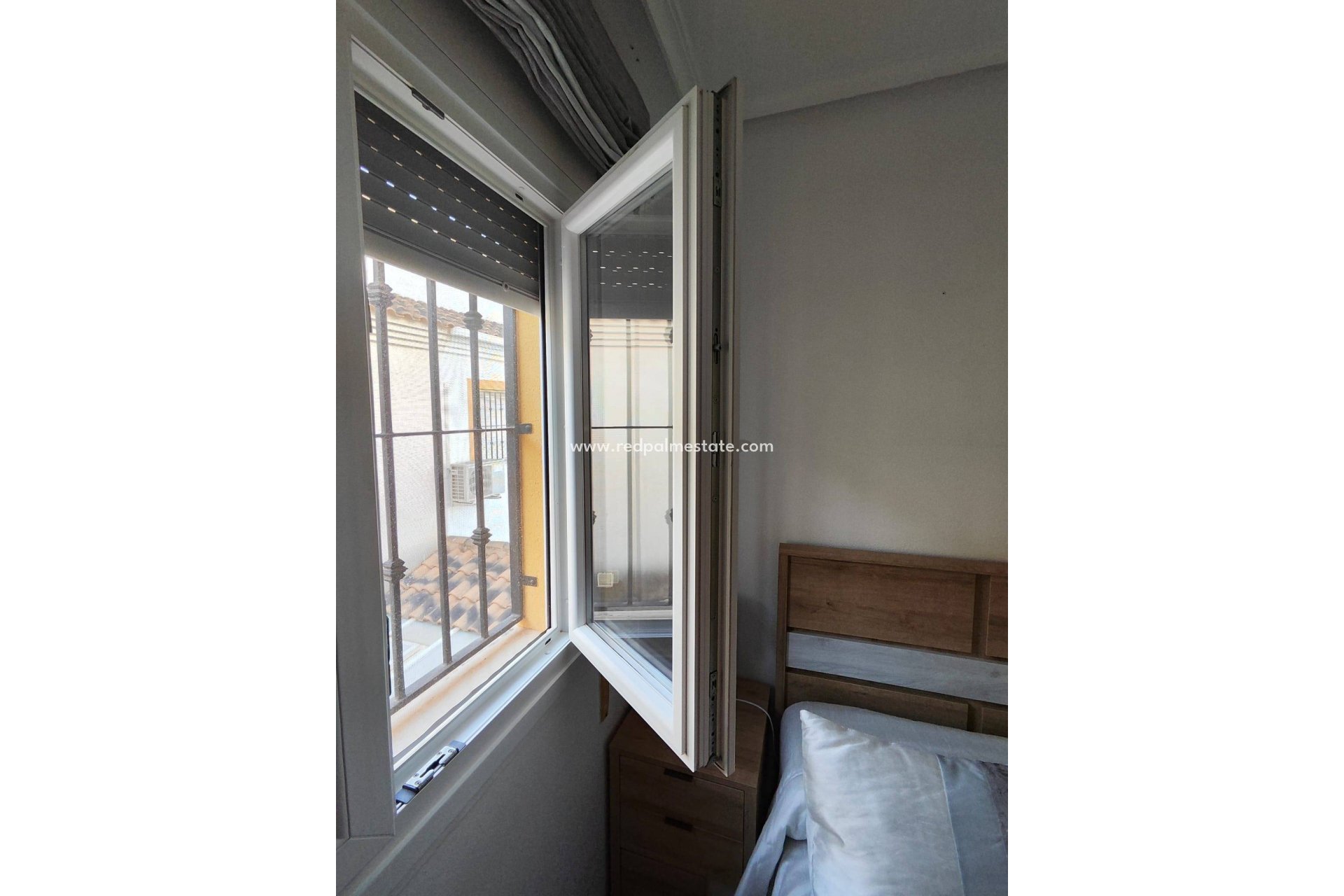 Revente - Maison de ville -
San Pedro del Pinatar - Lo pagan