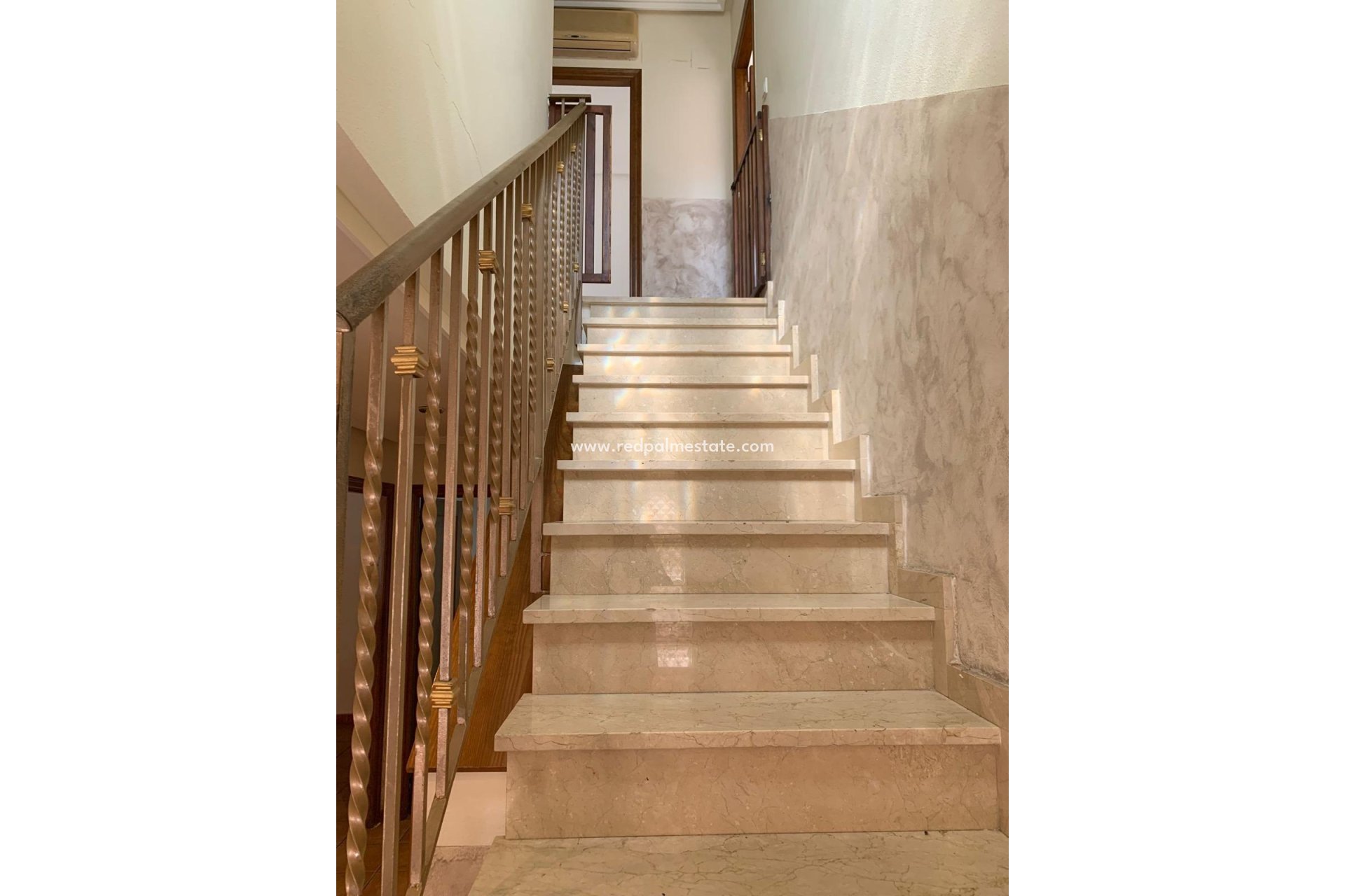 Revente - Maison de ville -
Santa Pola - Eroski