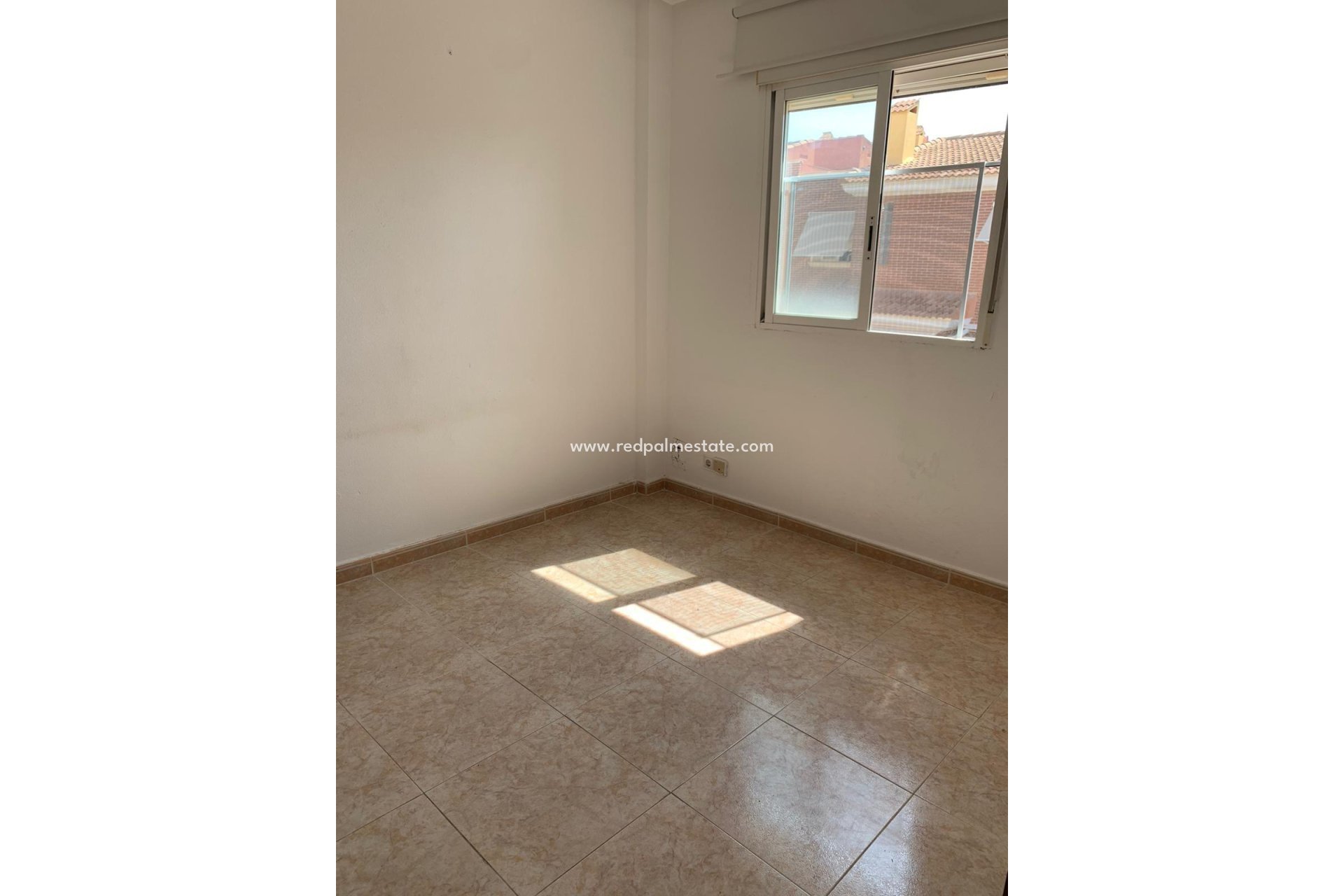 Revente - Maison de ville -
Santa Pola - Eroski