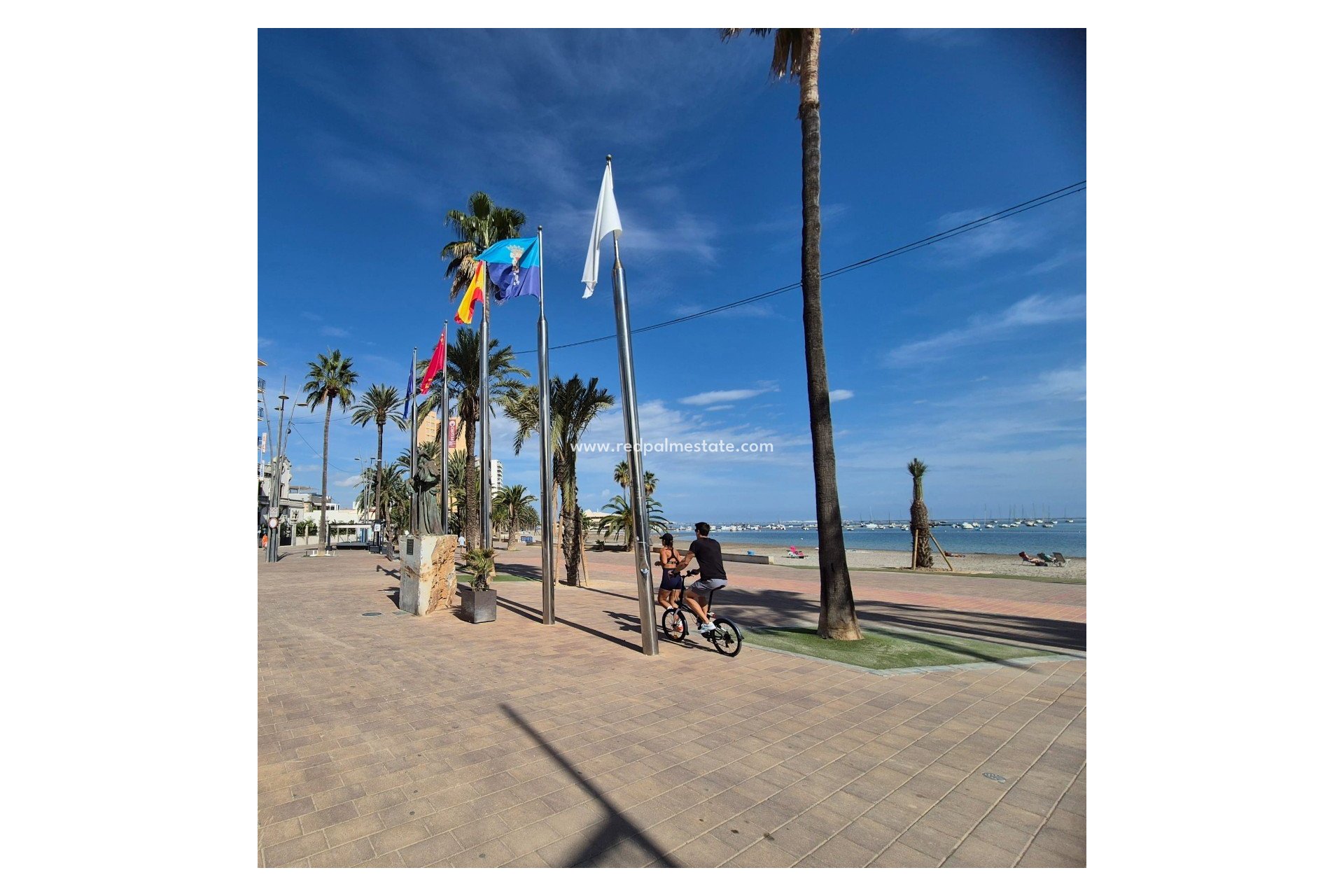 Revente - Maison de ville -
Santiago de la Ribera - Santiago De La Ribera