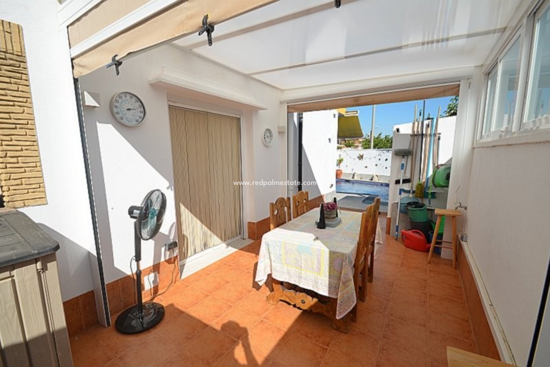 Revente - Maison de ville -
Sucina