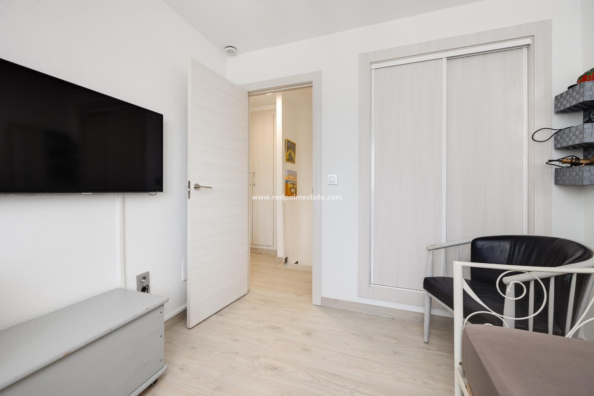 Revente - Maison de ville -
Torrevieja - Aguas Nueva