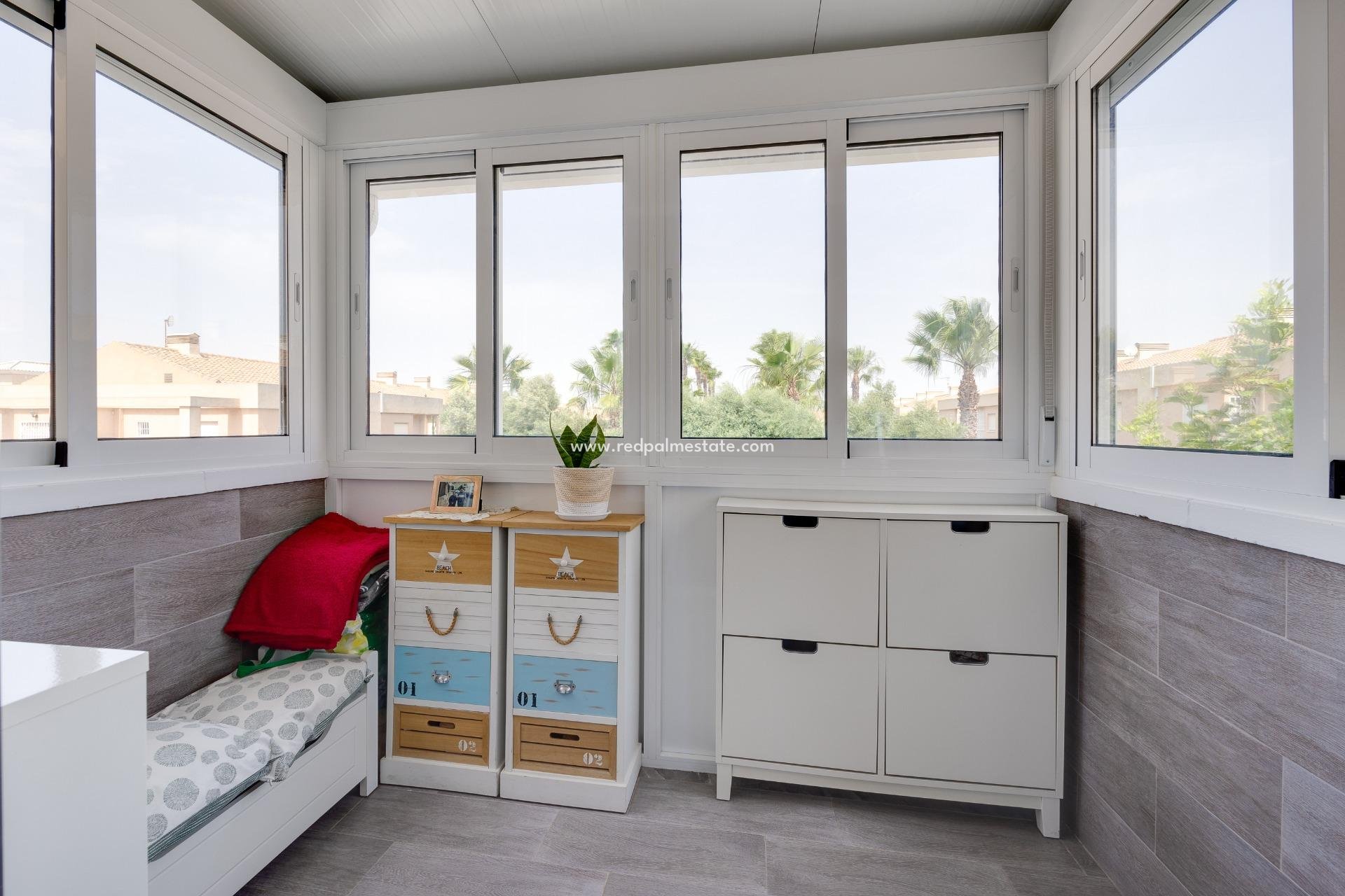 Revente - Maison de ville -
Torrevieja - Aguas Nueva