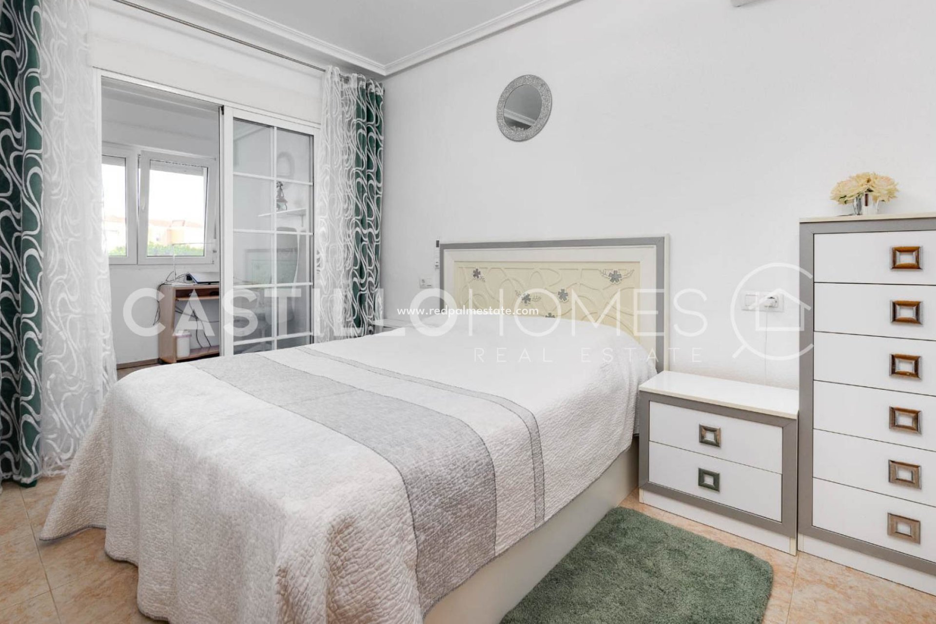 Revente - Maison de ville -
Torrevieja - Aguas Nueva