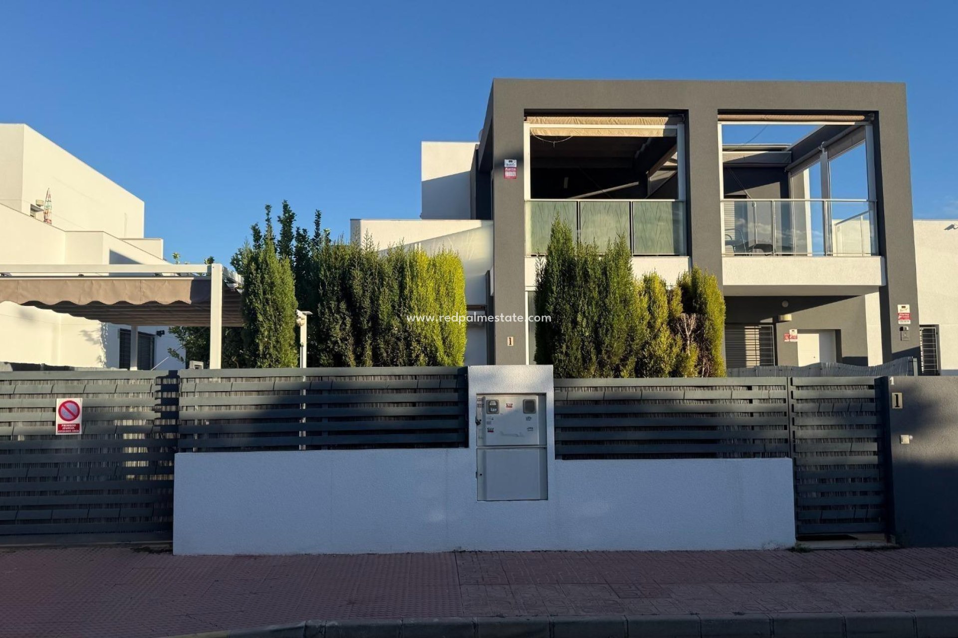 Revente - Maison de ville -
Torrevieja - Aguas Nueva