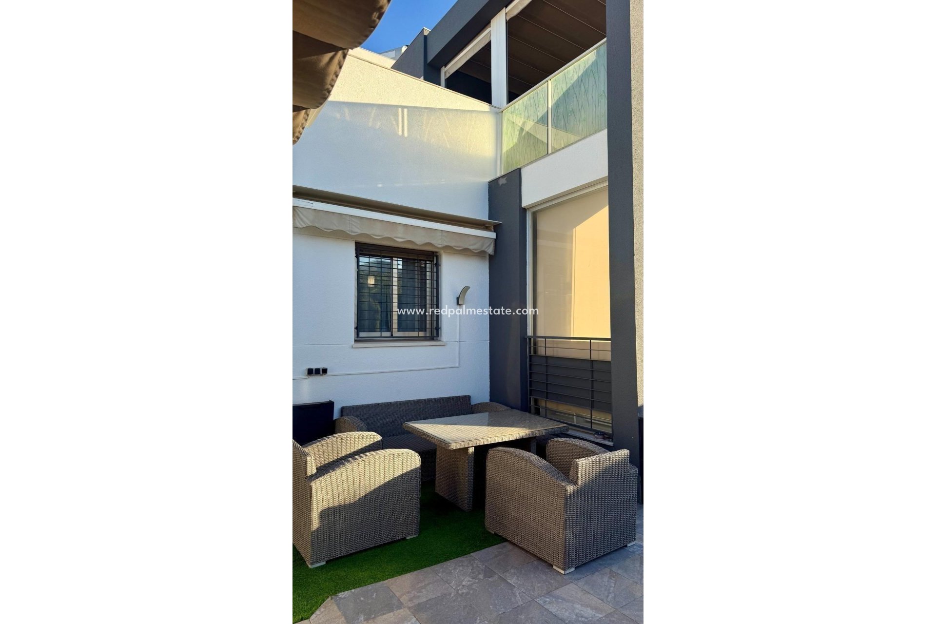 Revente - Maison de ville -
Torrevieja - Aguas Nueva