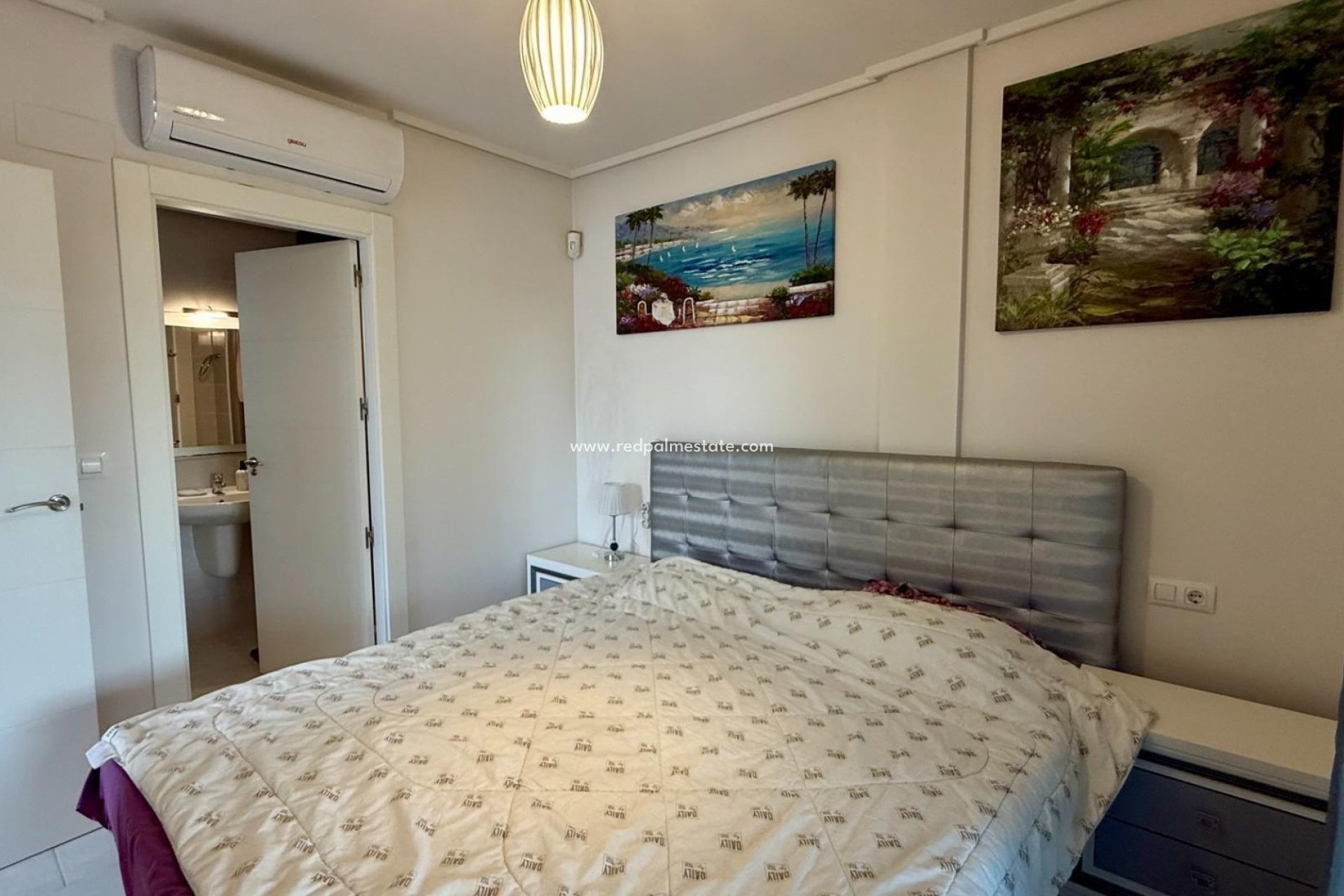 Revente - Maison de ville -
Torrevieja - Aguas Nueva