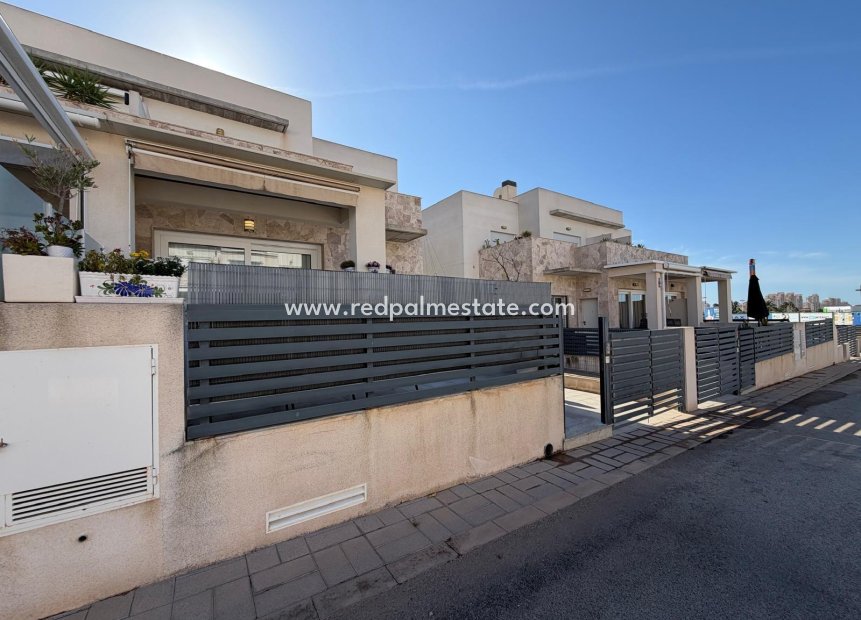 Revente - Maison de ville -
Torrevieja - Aguas Nuevas