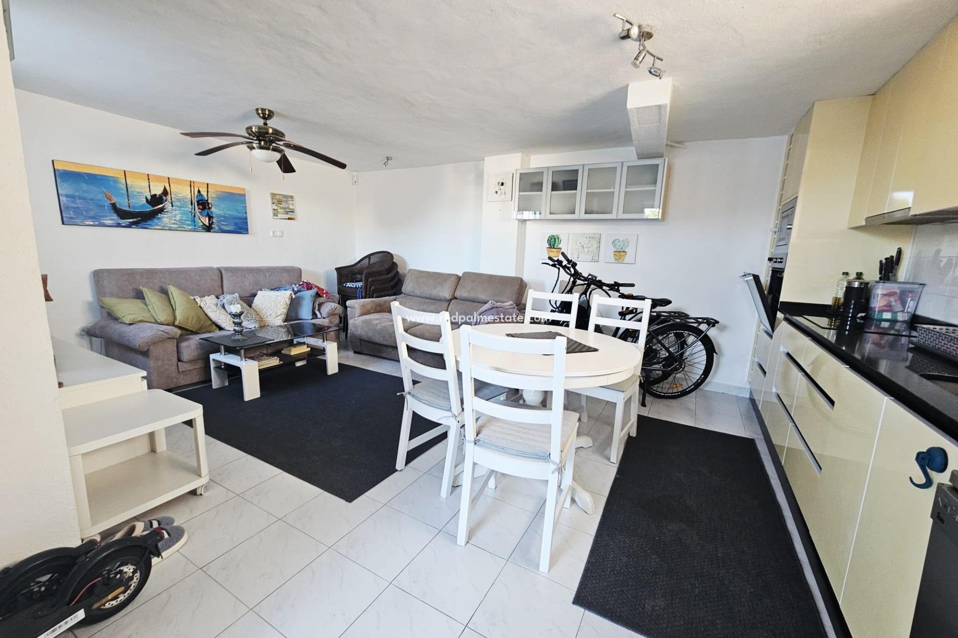 Revente - Maison de ville -
Torrevieja - Cabo cervera