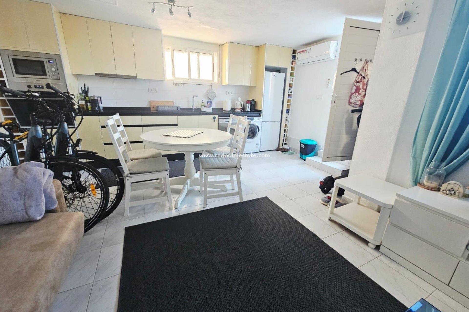 Revente - Maison de ville -
Torrevieja - Cabo cervera