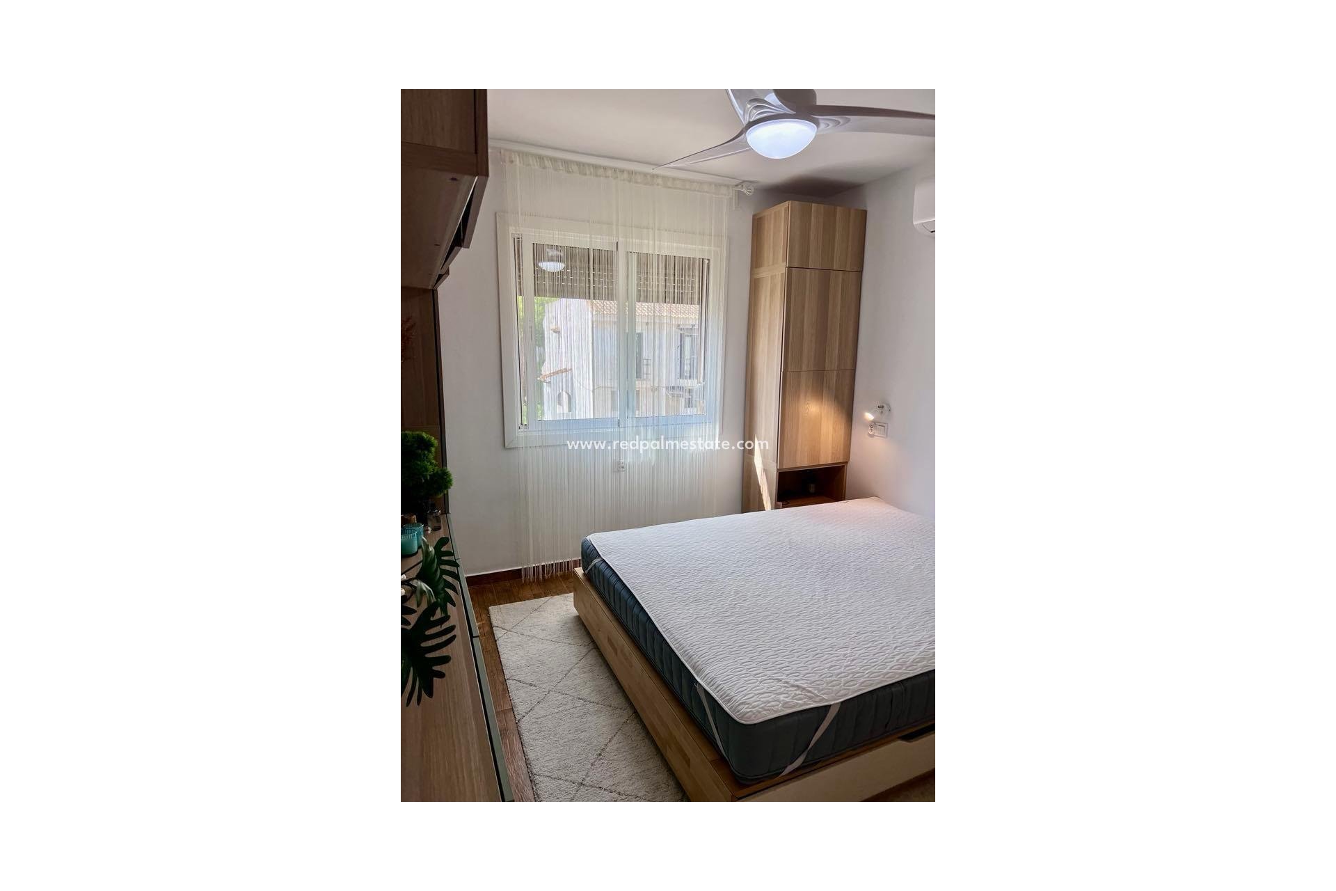 Revente - Maison de ville -
Torrevieja - Calas blanca