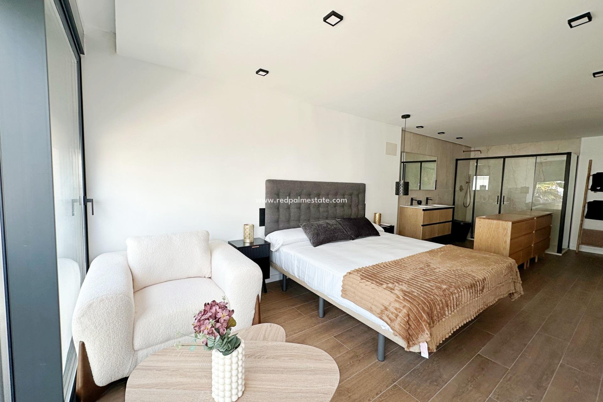 Revente - Maison de ville -
Torrevieja - Calas blanca