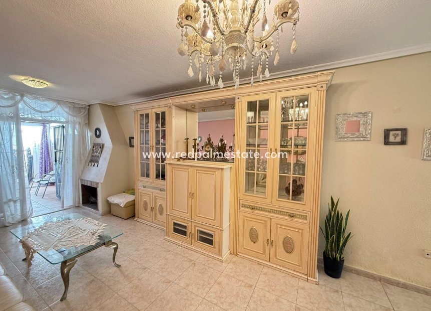 Revente - Maison de ville -
Torrevieja - Calas blanca