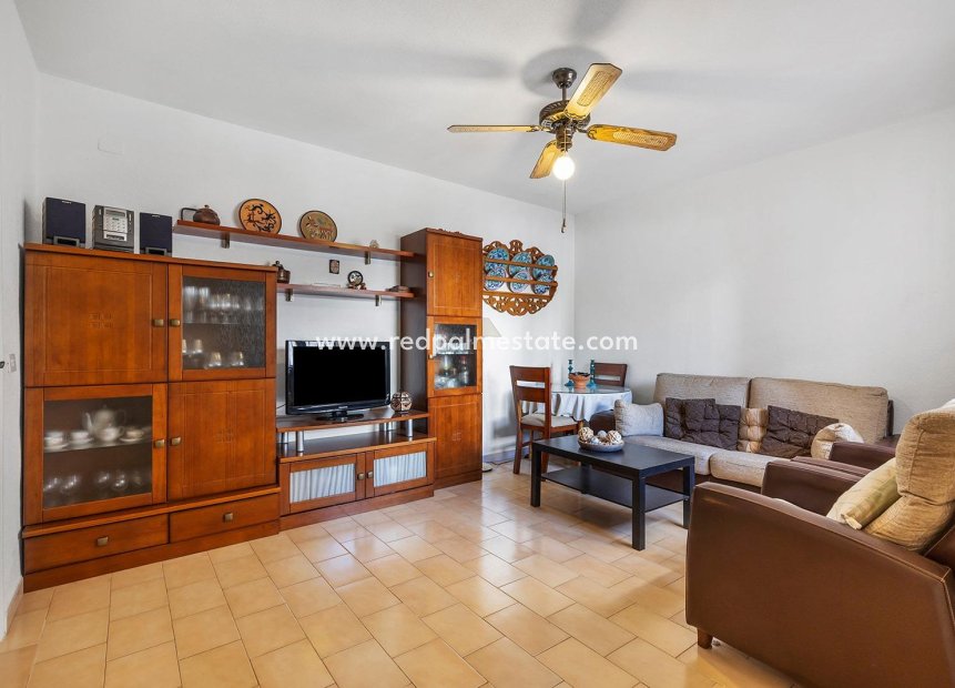 Revente - Maison de ville -
Torrevieja - Calas blanca