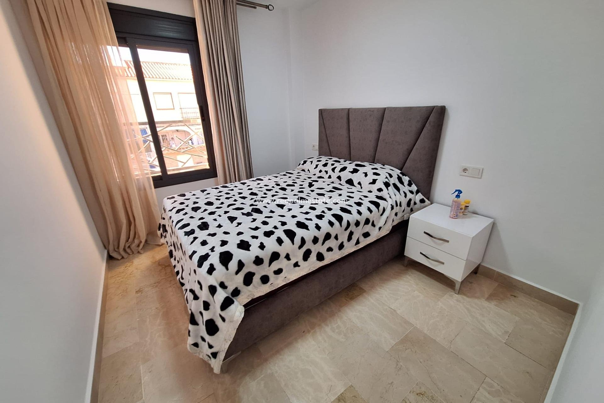 Revente - Maison de ville -
Torrevieja - Centro Torrevieja