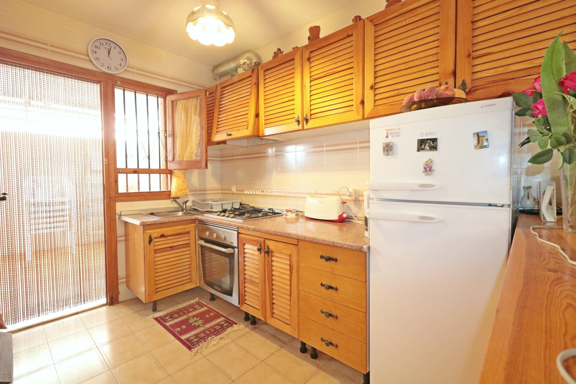 Revente - Maison de ville -
Torrevieja - El Acequión - Los Náufragos