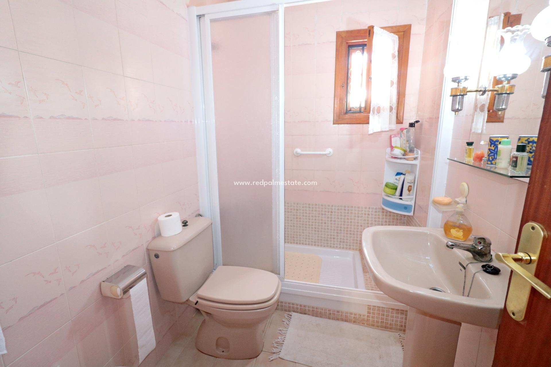 Revente - Maison de ville -
Torrevieja - El Acequión - Los Náufragos